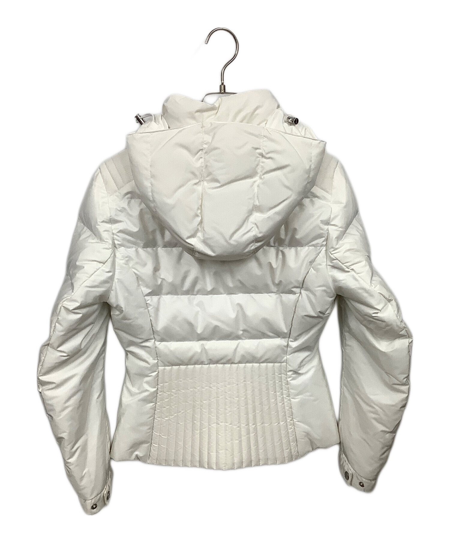 中古・古着通販】PRADA (プラダ) ダウンジャケット ホワイト ホワイト