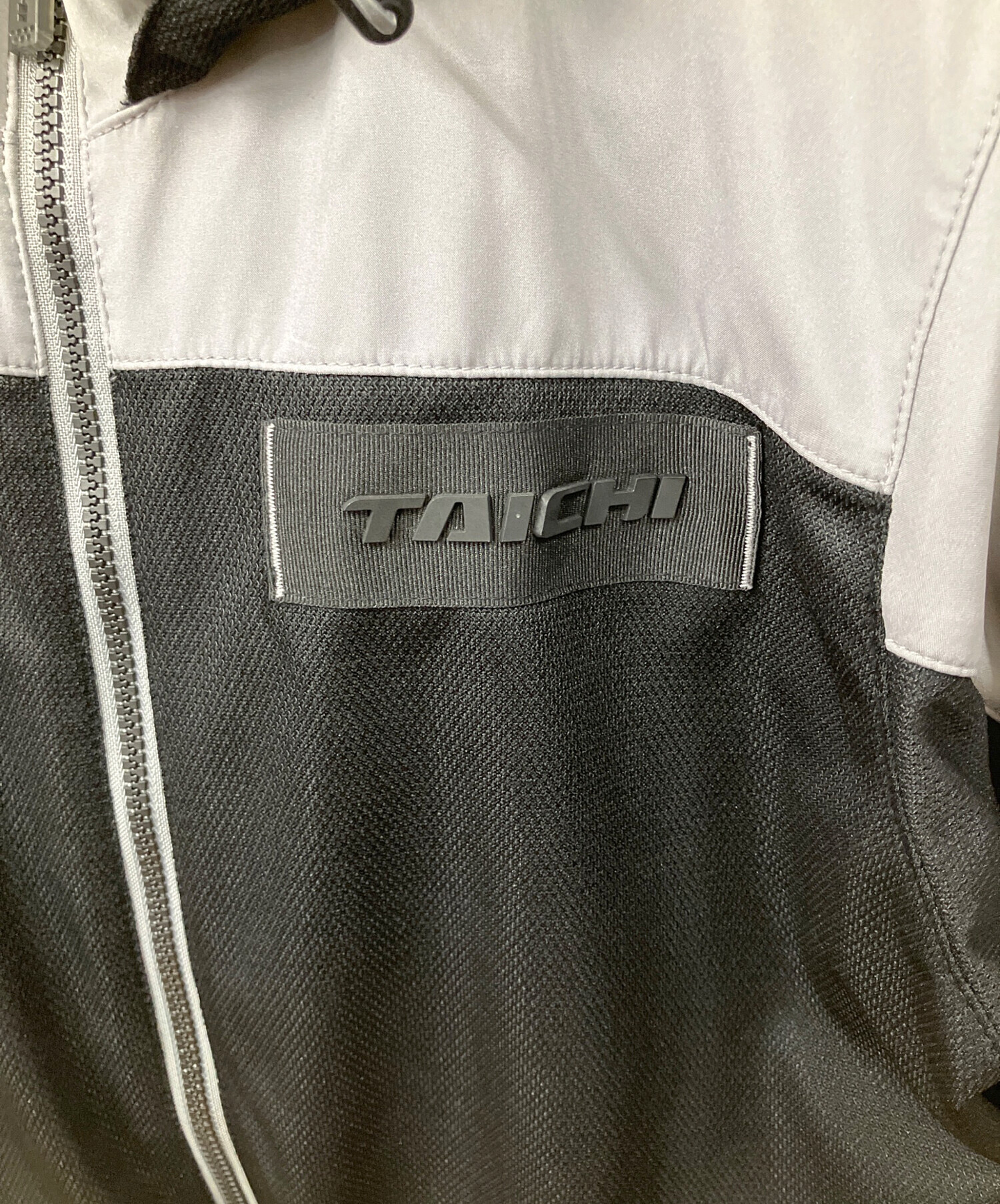 中古・古着通販】TAICHI (タイチ) エアー フリップパーカー グレー