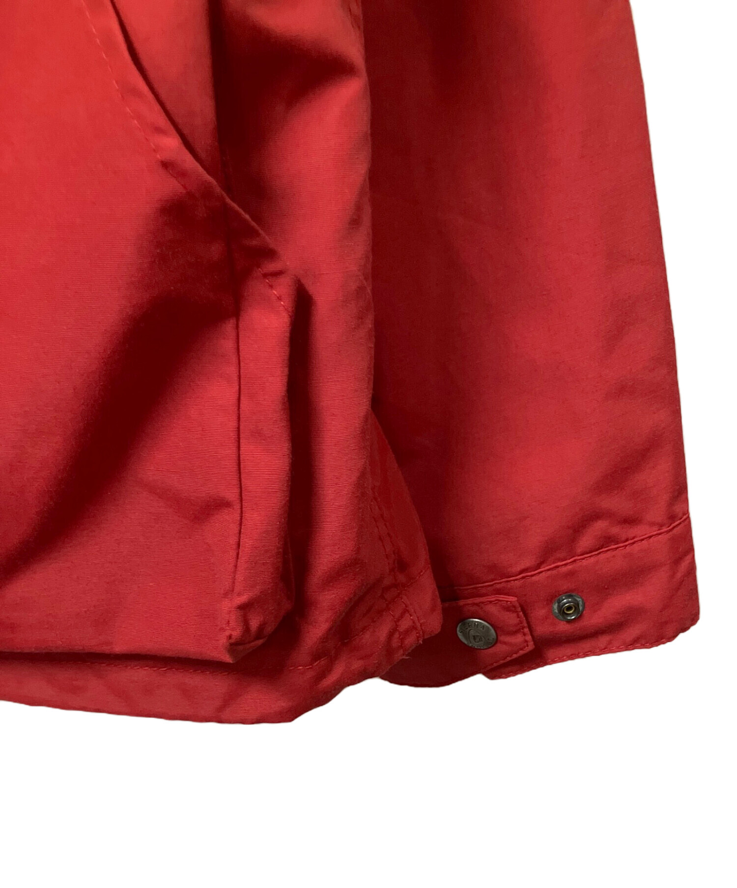 シエラデザイン SIERRA DESIGNS赤エンジ ナイロンアノラックパーカー　プルオーバー マウンテンパーカー SIERRA DESIGNS シエラデザイン 4L ウェストバッグ Red 未使用品