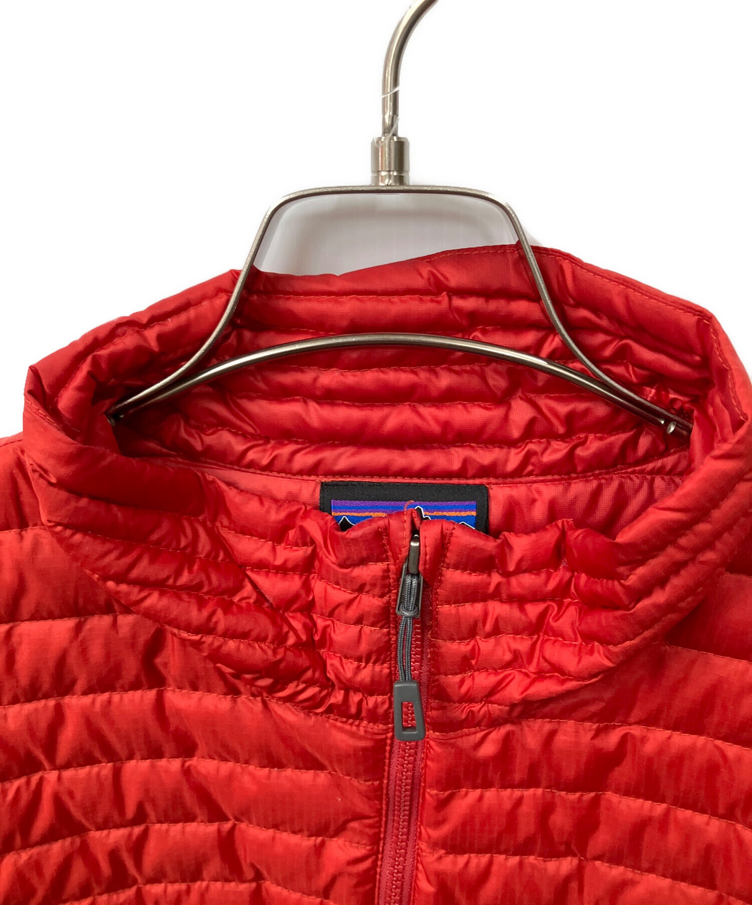 patagonia フード付きダウンジャケット L レッド パタゴニア ダウンジャケット メンズ Lサイズ レッド フード