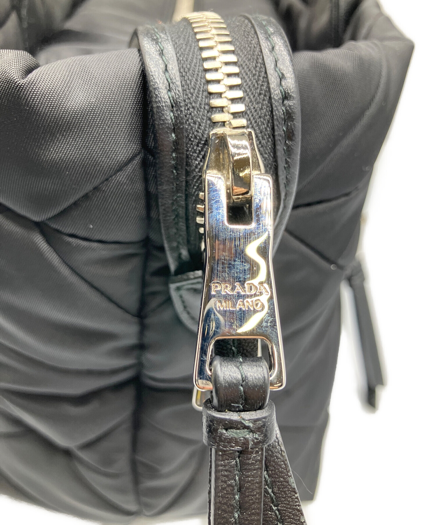 中古・古着通販】PRADA (プラダ) スモール パデッド Re-Nylon トート
