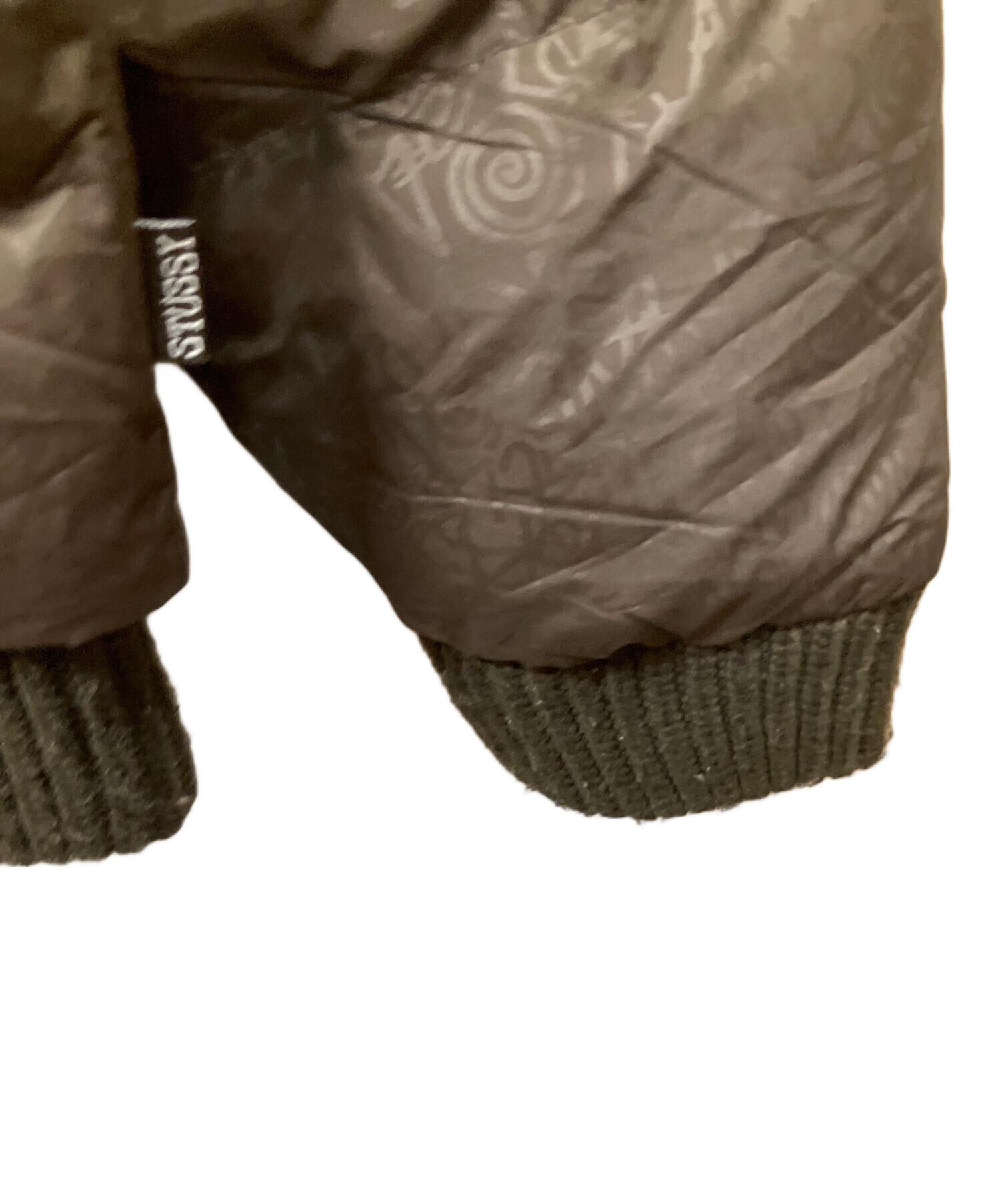 Stussy ブラウン ダウンジャケット Lサイズ Stussy ブラウン ダウンジャケット Lサイズ Stussy ブラウン