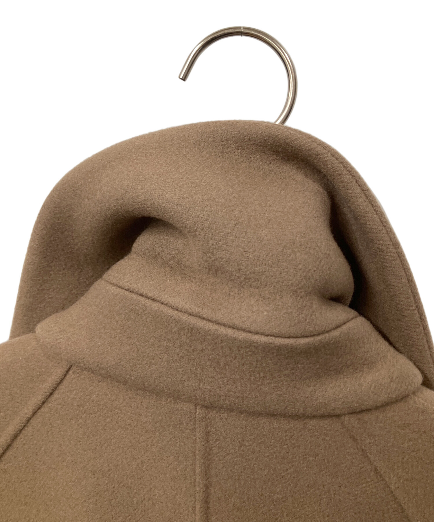 【新品・未使用品】Chaos アールスーペリアコート　ブラウン　カオス Chaos（カオス）の「アールスーペリアノーカラーロングコート（）」 - WEAR