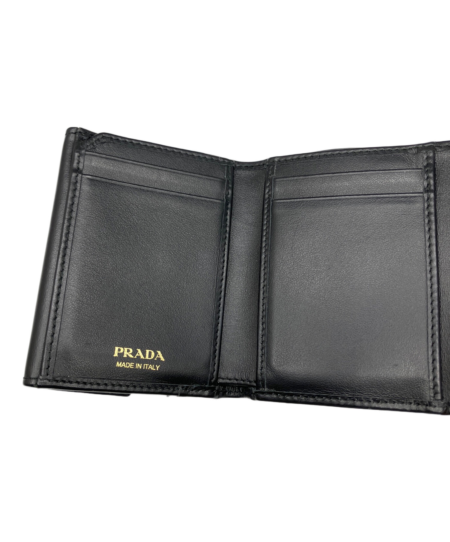 中古・古着通販】PRADA (プラダ) サフィアーノトライアングル ブラック