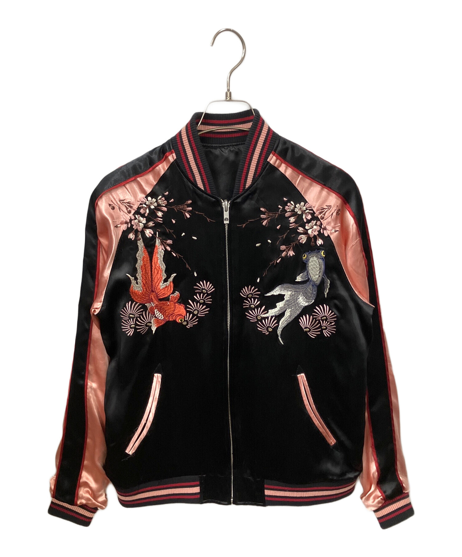 中古・古着通販】花旅楽団 (ハナタビガクダン) 桜と鯉刺繍スカジャン