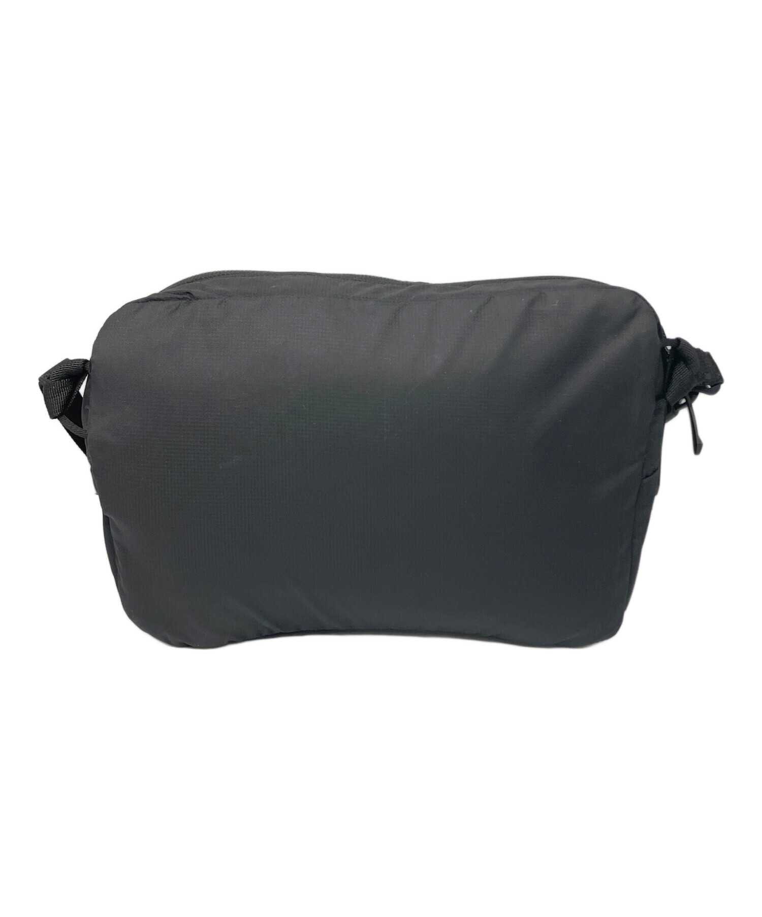 ARC'TERYX アークテリクス ボディバッグ中古mマ-779 中古・古着通販】ARC'TERYX (アークテリクス) ヒリアド 6 クロスボディ