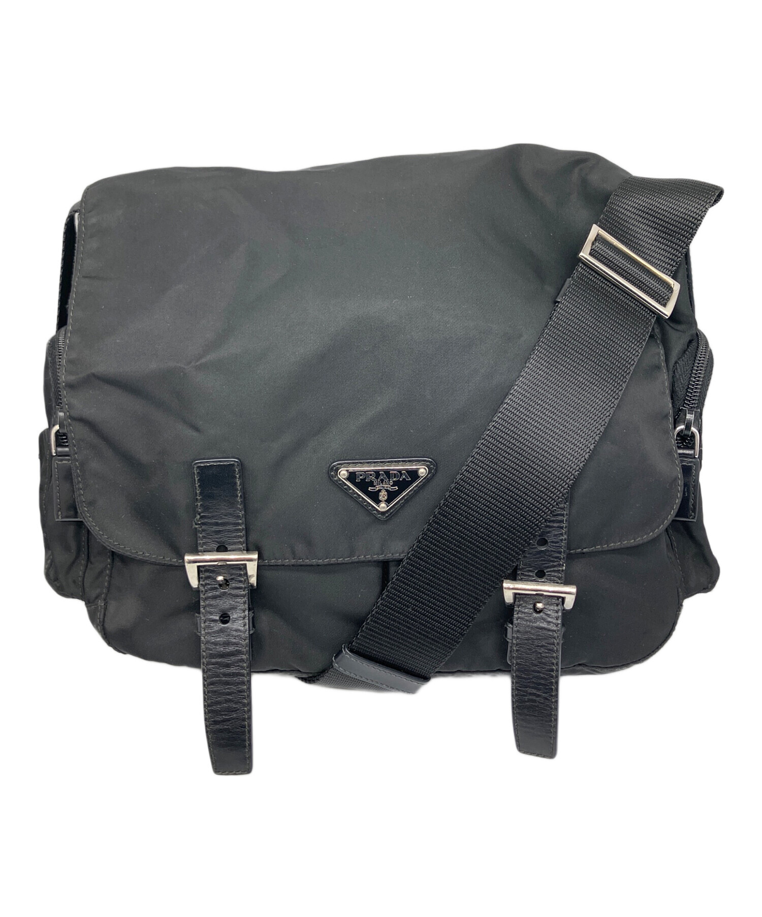 PRADA ブラック メッセンジャーバッグ 中古・古着通販】PRADA (プラダ) メッセンジャーバッグ ブラック