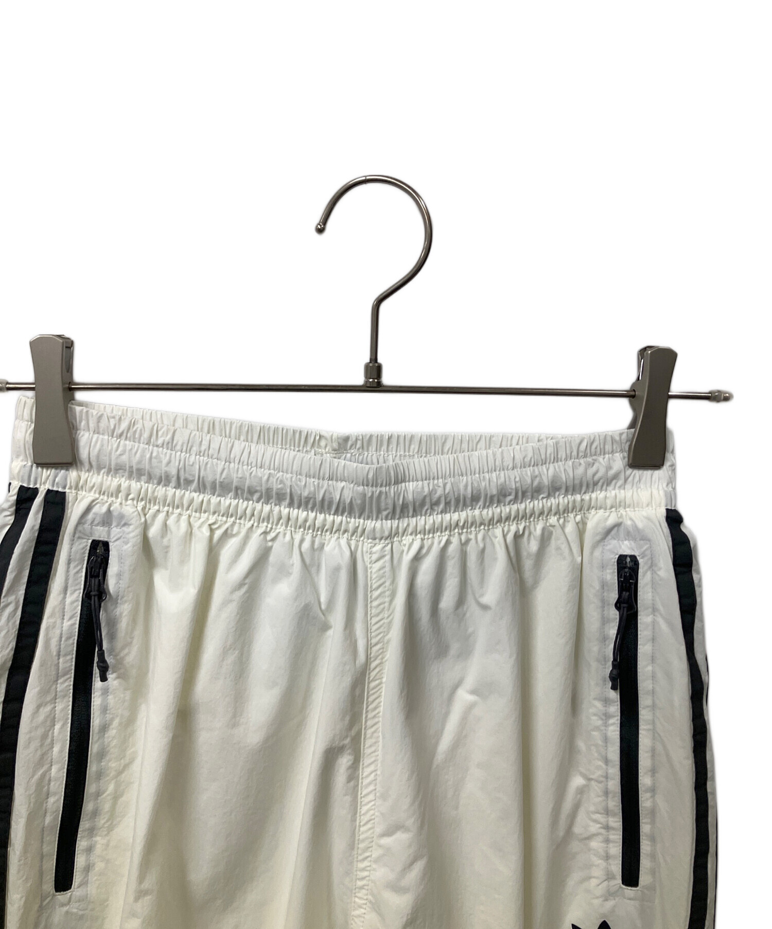 中古・古着通販】adidas (アディダス) トラックパンツ ホワイト