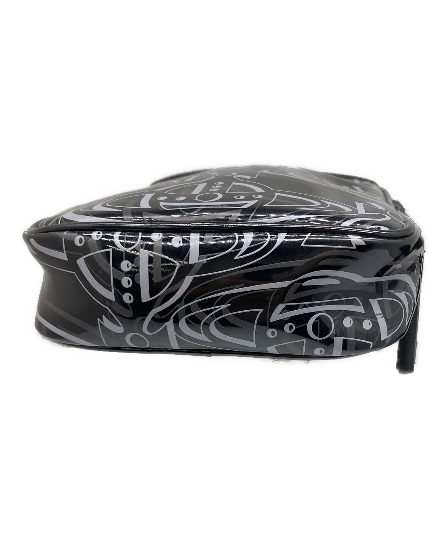 【Vivienne Westwood〈訳あり品〉】エナメルバッグ 中古・古着通販】Vivienne Westwood (ヴィヴィアンウエストウッド