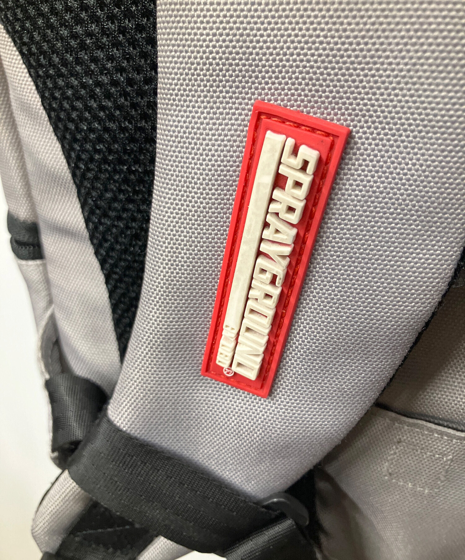 中古・古着通販】SPRAYGROUND (スプレーグランド) バックパック グレー