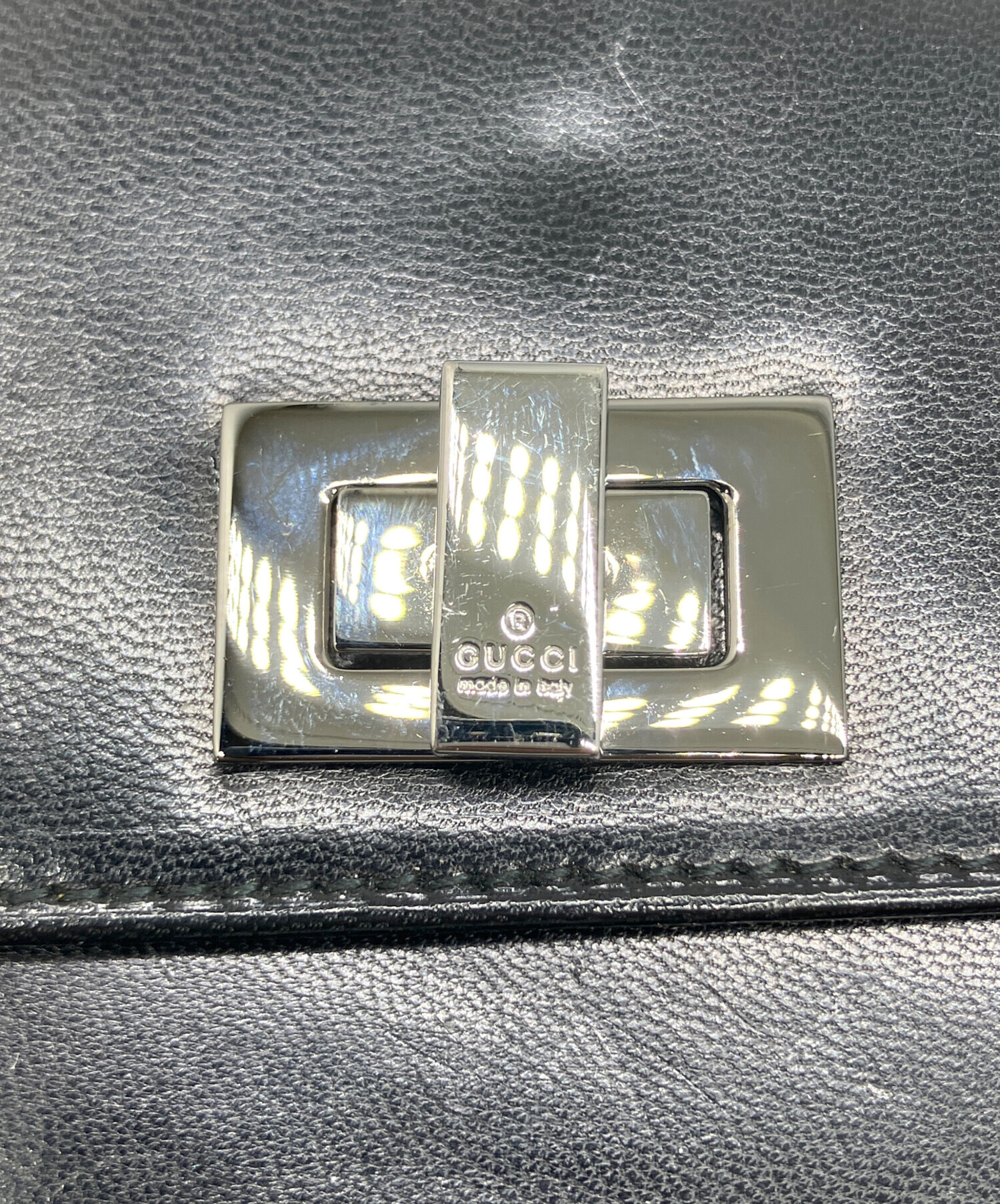 S*り様 GUCCI ブラックレザー 三つ折り財布 ☆年末セール☆ GUCCI】グッチ グッチシマ 547070 三つ折り財布 レザーレディース 3