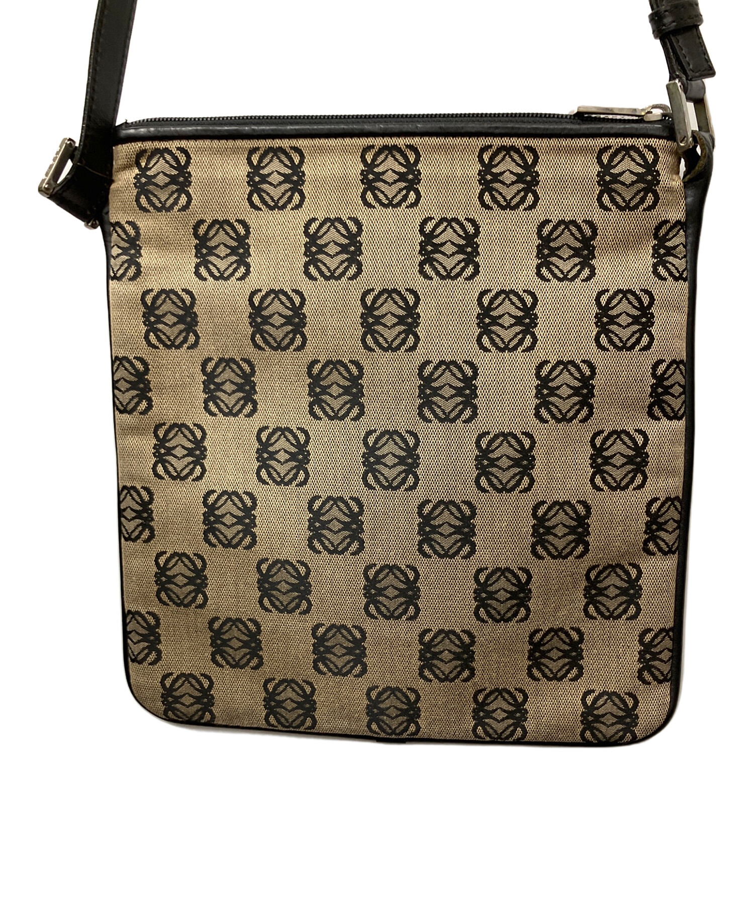 【在庫一掃】 ロエベ アナグラム ショルダーバッグ 【中古】 中古・古着通販】LOEWE (ロエベ) アナグラムショルダーバッグ ブラウン