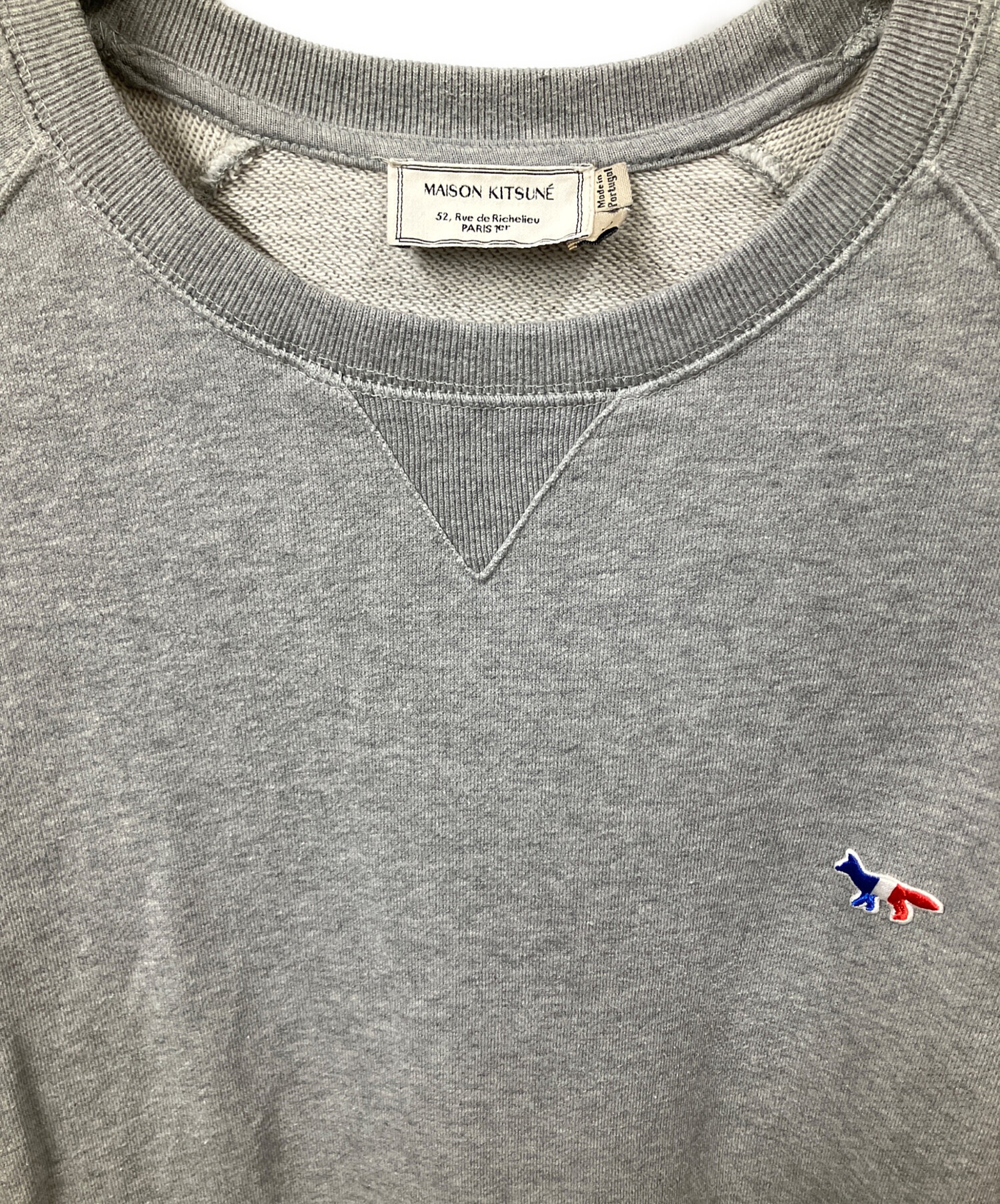 正規実店舗購入 MAISON KITSUNÉ メゾンキツネ　グレー ポロシャツ MAISON KITSUNE（メゾン キツネ） ニット 長袖ポロシャツ FOX HEAD
