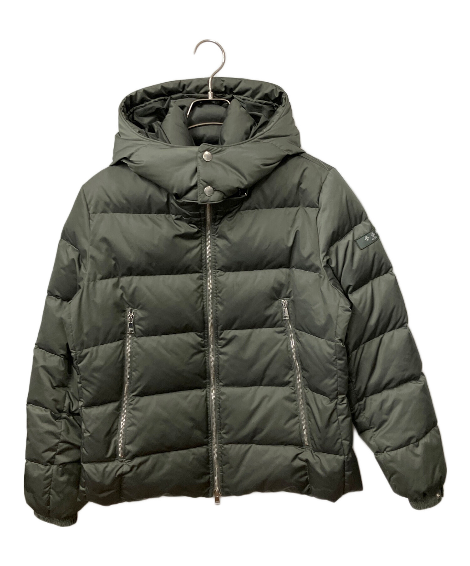 中古・古着通販】TATRAS (タトラス) ダウンジャケット オリーブ 中古・古着通販】TATRAS (タトラス) ダウンジャケット オリーブ