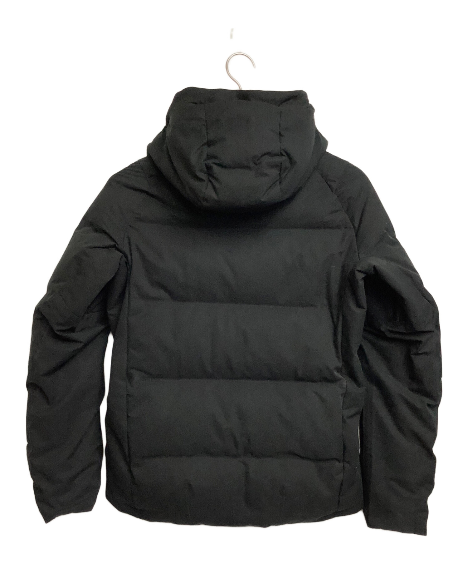 【未使用】デサント　フード付き ダウンジャケット　サイズL 中古・古着通販】DESCENTE (デサント) ダウンジャケット ブラック