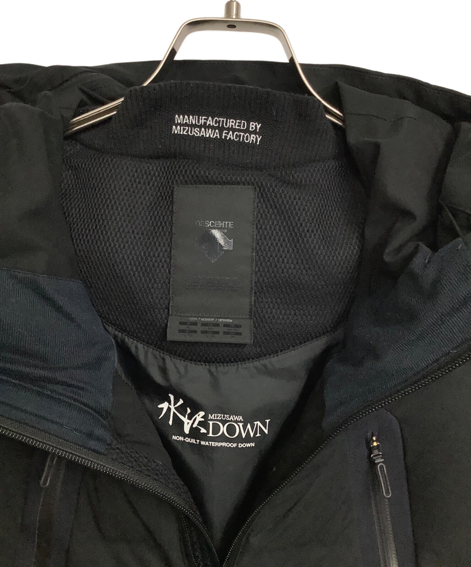 中古・古着通販】DESCENTE (デサント) ダウンジャケット ブラック