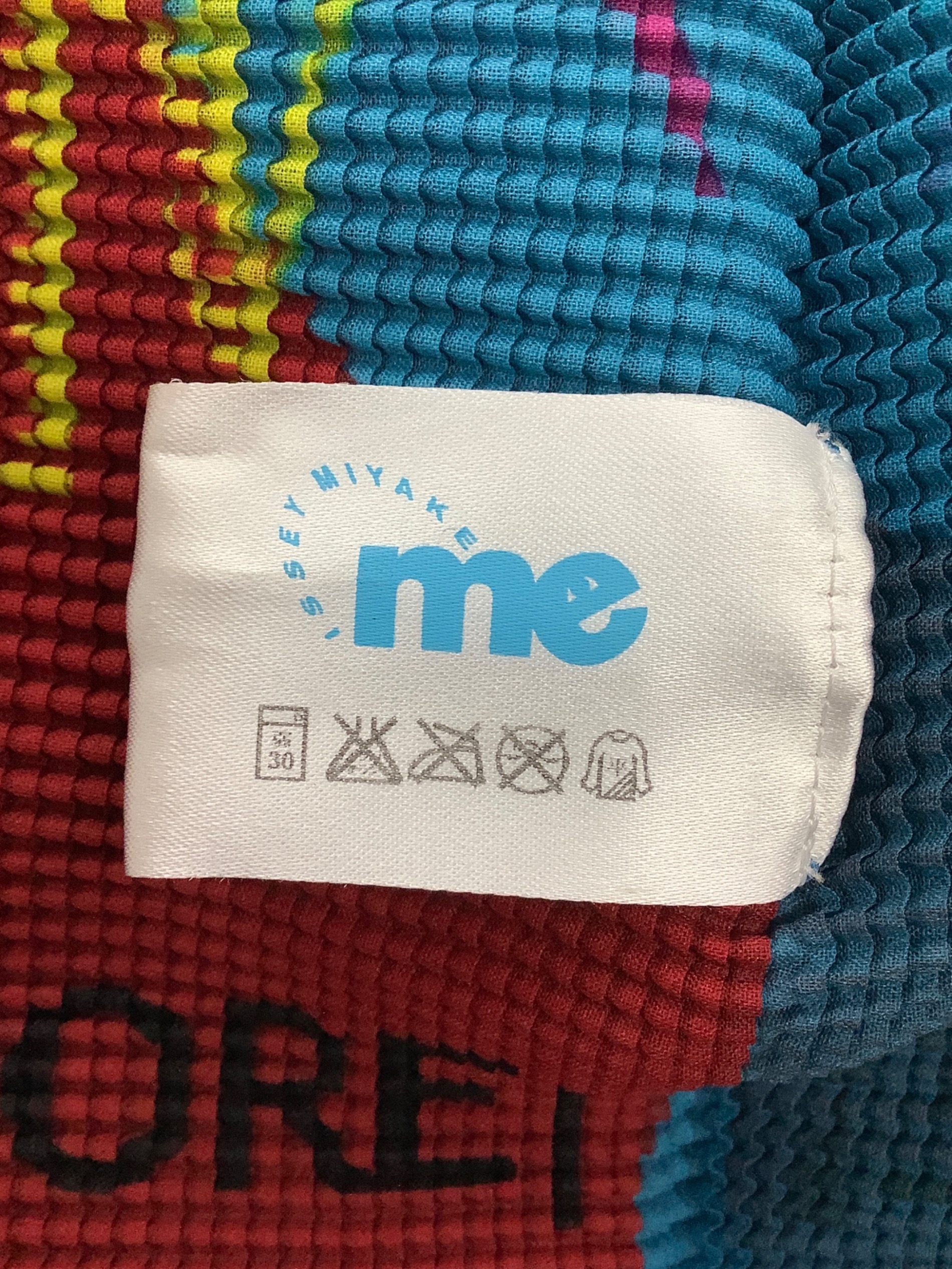 中古・古着通販】me ISSEY MIYAKE (ミーイッセイ ミヤケ) レタリング 