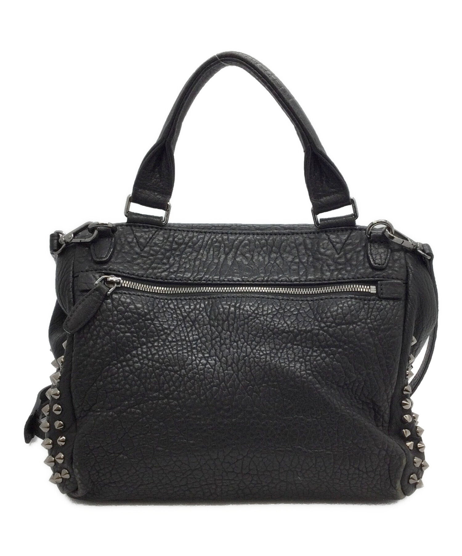 中古・古着通販】MCM (エムシーエム) スタッズショルダーバッグ