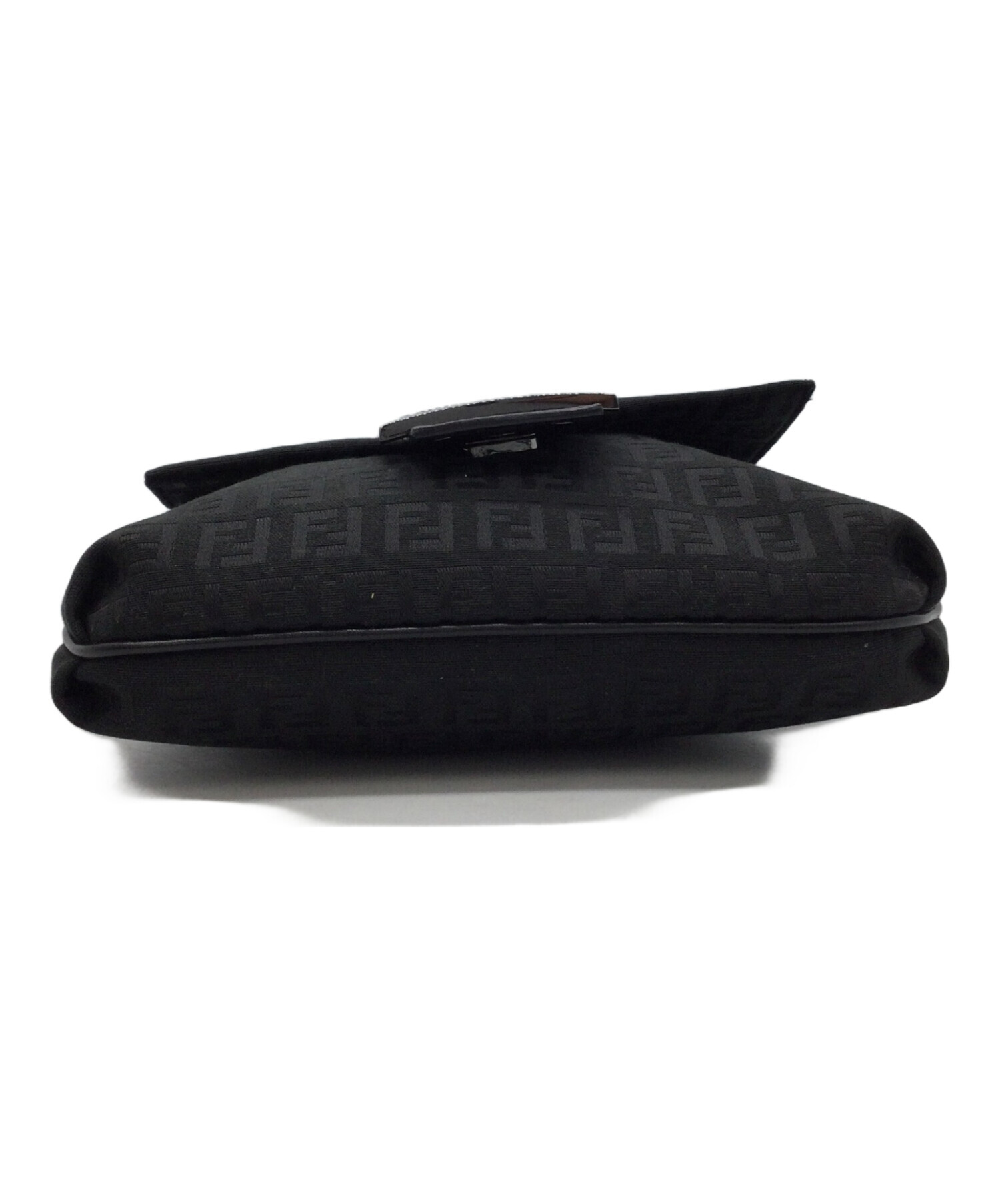 中古・古着通販】FENDI (フェンディ) ショルダーバッグ ブラック  