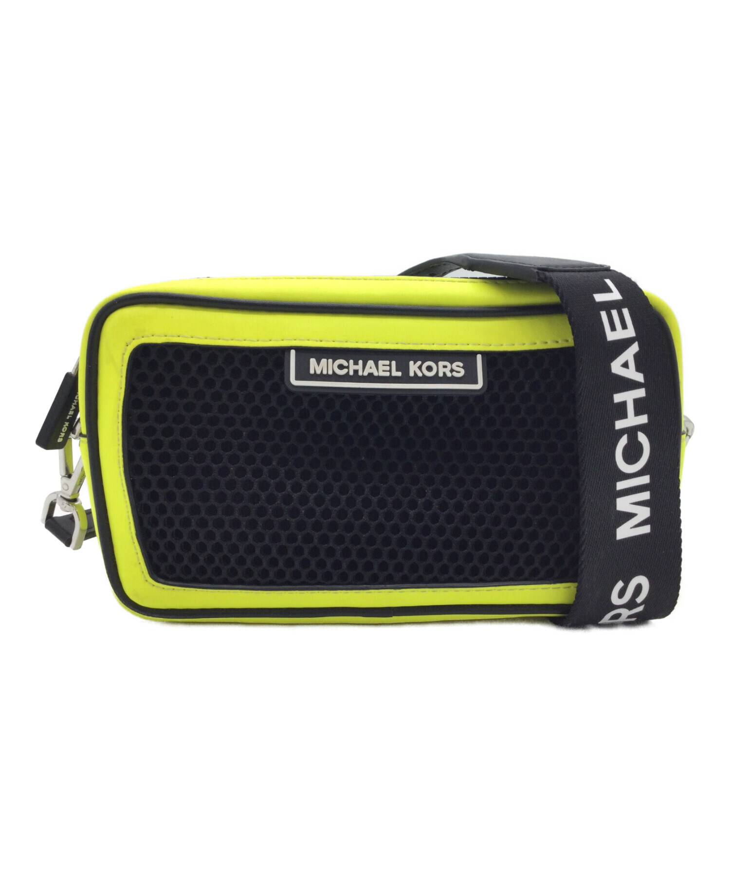 中古・古着通販】MICHAEL KORS (マイケルコース) ショルダーバッグ 中古・古着通販】MICHAEL KORS (マイケルコース) ショルダーバッグ