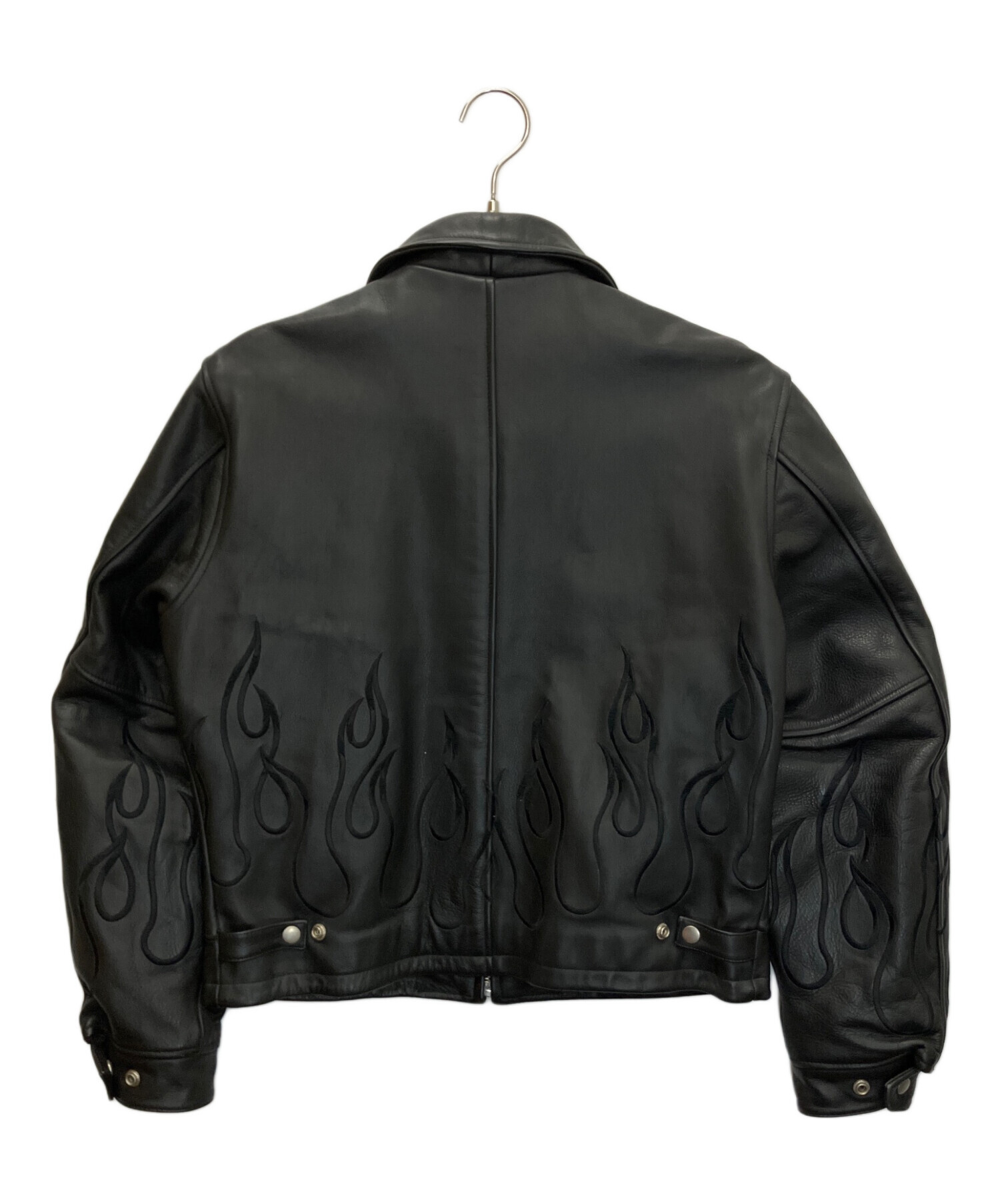 新品未使用HARLEY-DAVIDSON ブラックレザーロゴジャケット 在庫限り 中古・古着通販】HARLEY-DAVIDSON (ハーレーダビッドソン) 40471