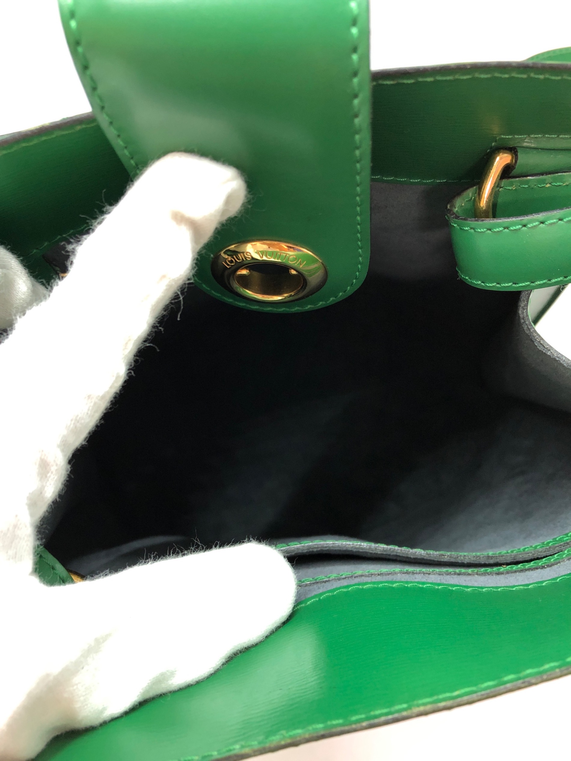 LOUIS VUITTON ルイヴィトン ショルダーバッグ  緑 【古着】【中古】【送料無料】 中古・古着通販】LOUIS VUITTON (ルイ ヴィトン) ショルダーバッグ
