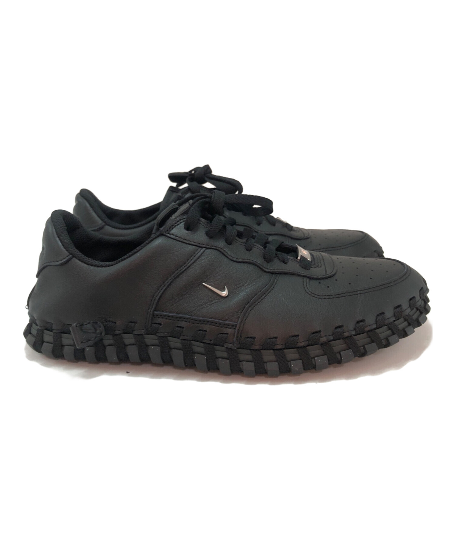 JACQUEMUS ブラック スニーカー JACQUEMUS The Tennis Soft Sneakers Black – MAISONDEFASHION.COM