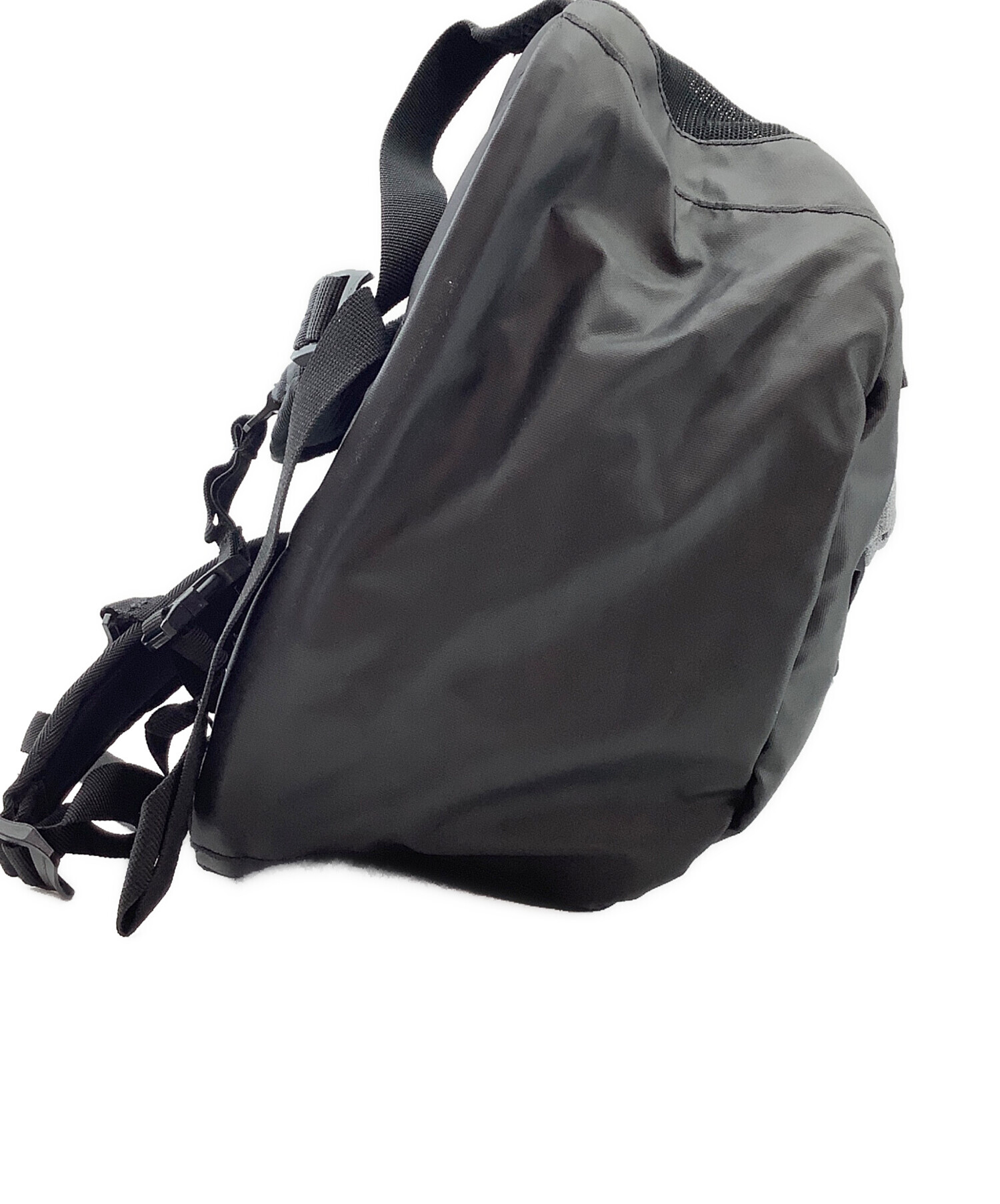 中古・古着通販】UNDER ARMOUR (アンダーアーマー) ストームコン 
