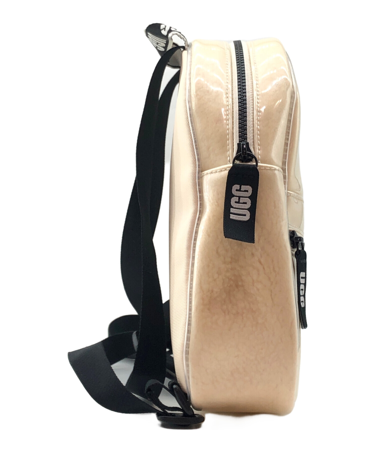 UGG アグ ボアリュック アイボリー 中古・古着通販】UGG (アグ) ミニリュック アイボリー｜ブランド・古着