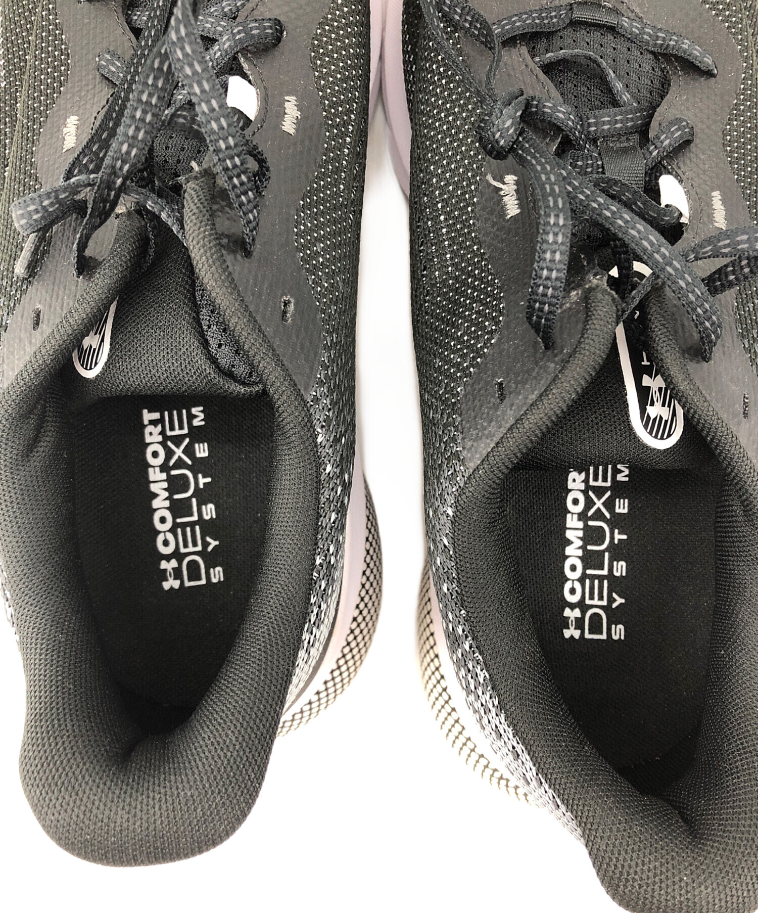 中古・古着通販】UNDER ARMOUR (アンダーアーマー) ランニングシューズ 
