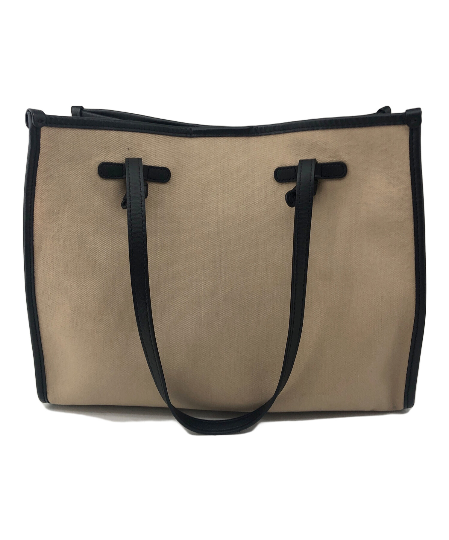 GIANNI CHIARINI ジャンニキャリーニ ショルダーバッグ  ベージュ 【古着】【中古】【送料無料】 GIANNI CHIARINI（ジャンニ キアリーニ） ジャンニキャリーニ バッグ