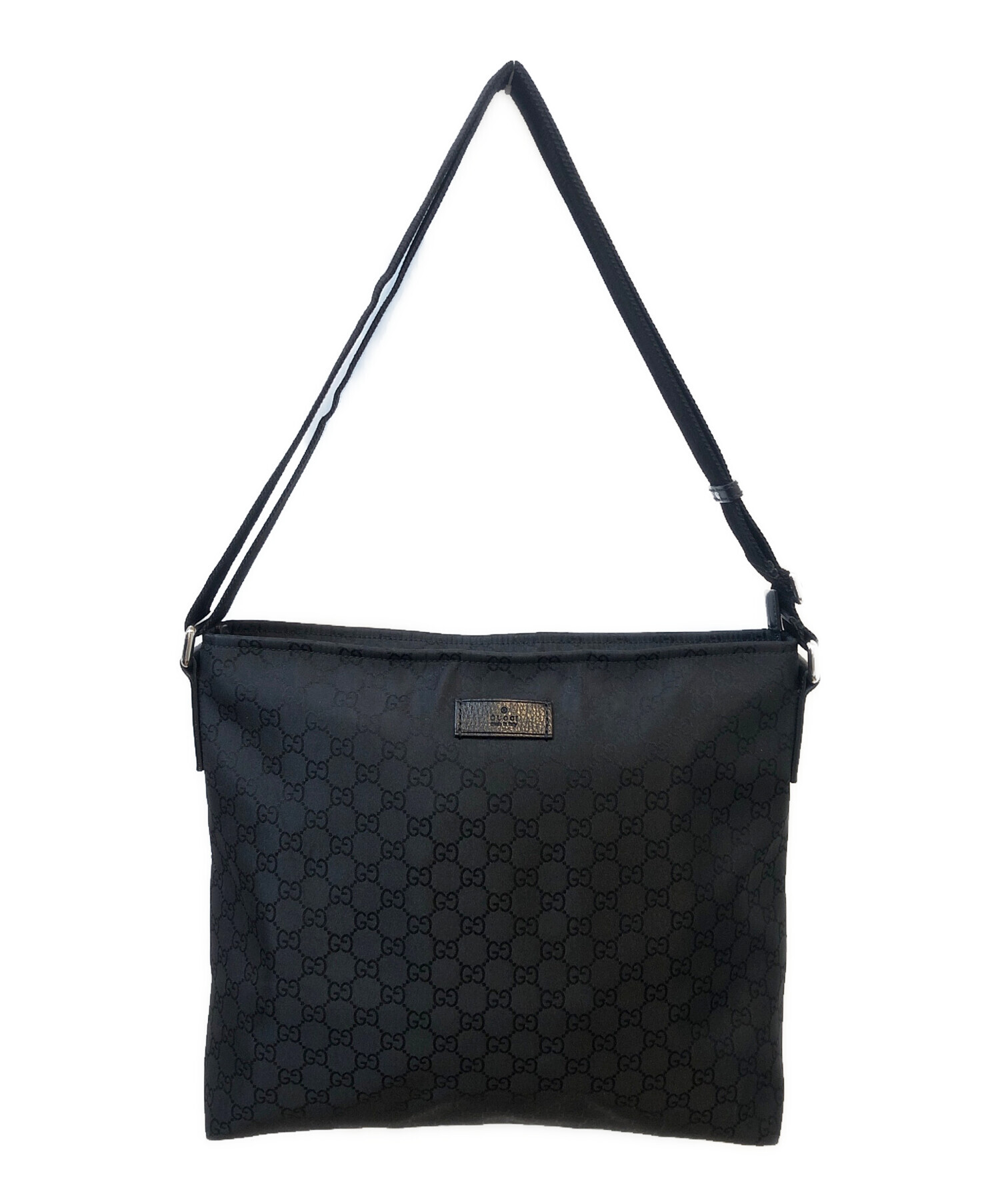 GUCCI グッチ ショルダーバッグ  黒 【古着】【中古】【送料無料】 GUCCI - GUCCI グッチ ショルダーバッグ 黒 【古着】【中古】【送料