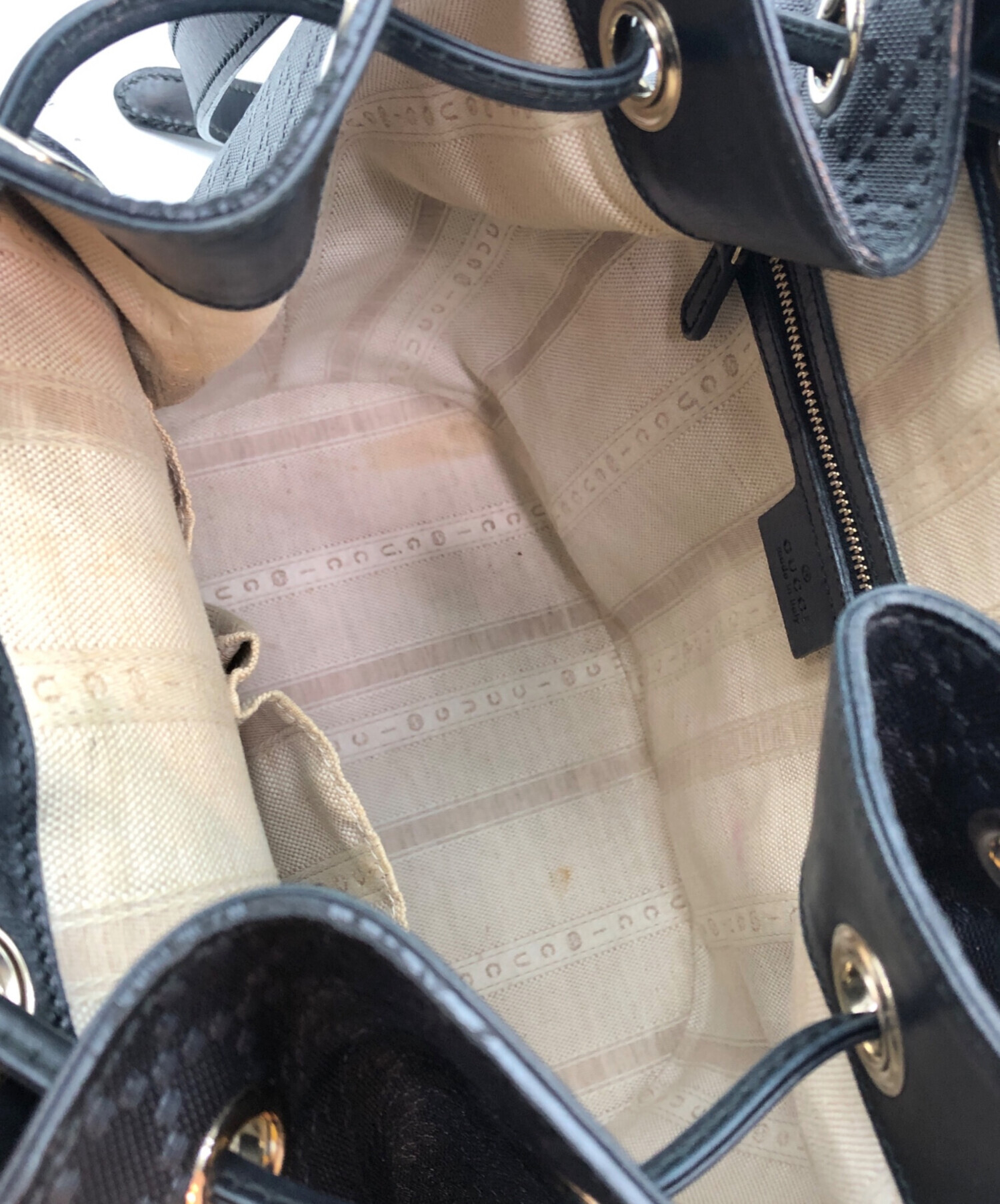 中古・古着通販】GUCCI (グッチ) 巾着ショルダーバッグ ブラック