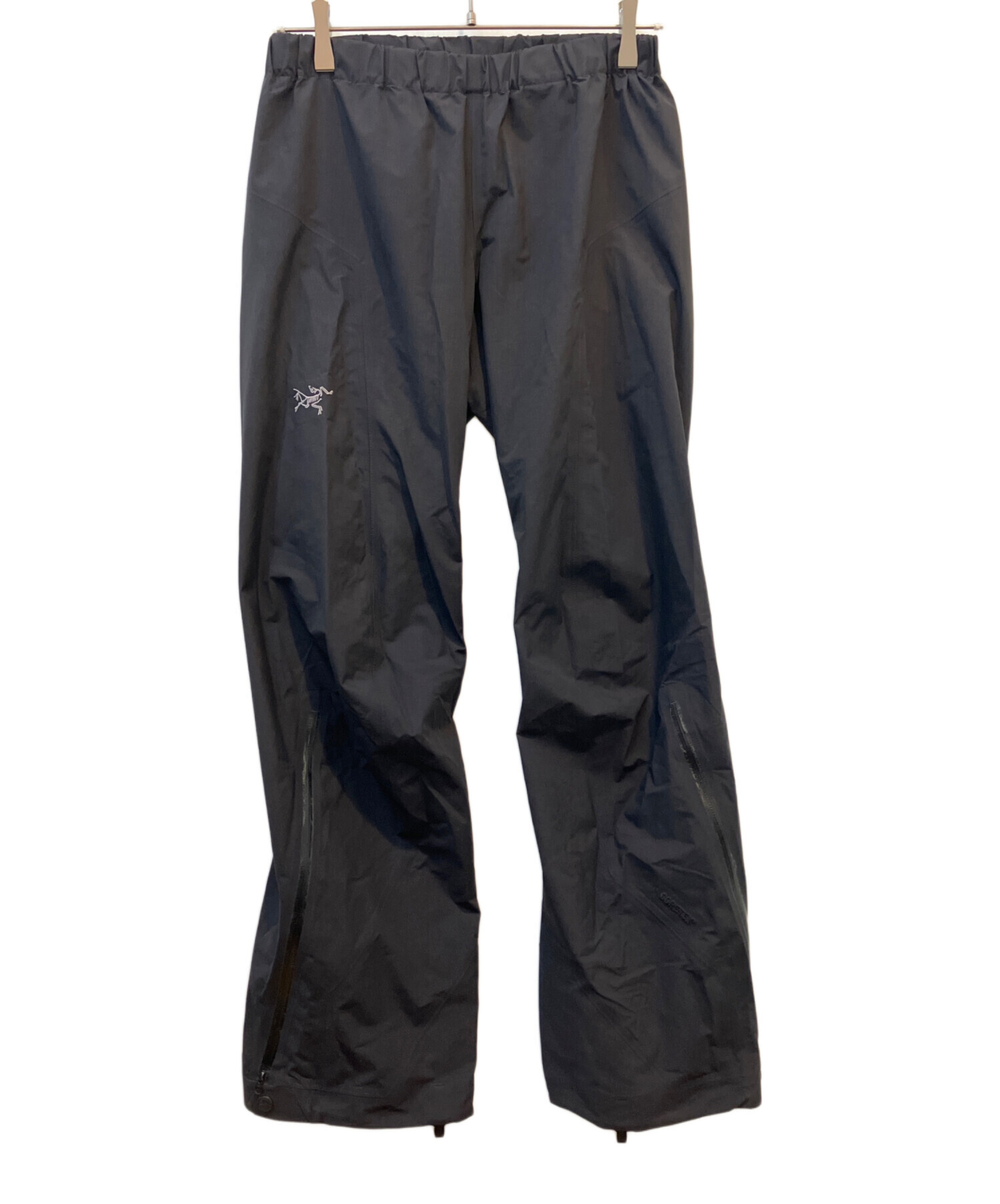 Arc’teryx アークテリクス　ナイロンパンツ 中古・古着通販】ARC'TERYX (アークテリクス) ナイロンパンツ ブラック