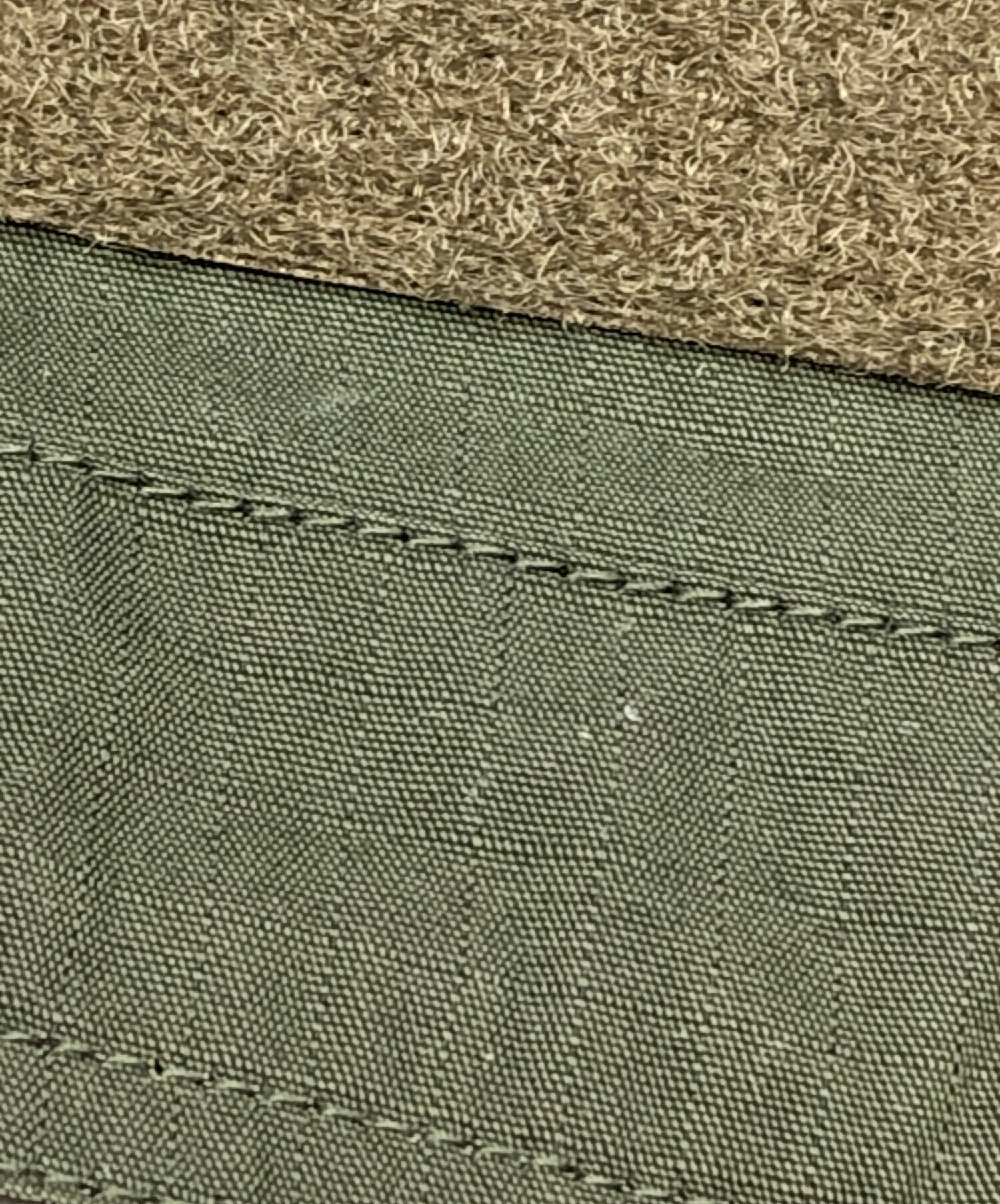 中古・古着通販】DIESEL (ディーゼル) ベスト オリーブ サイズ:XL