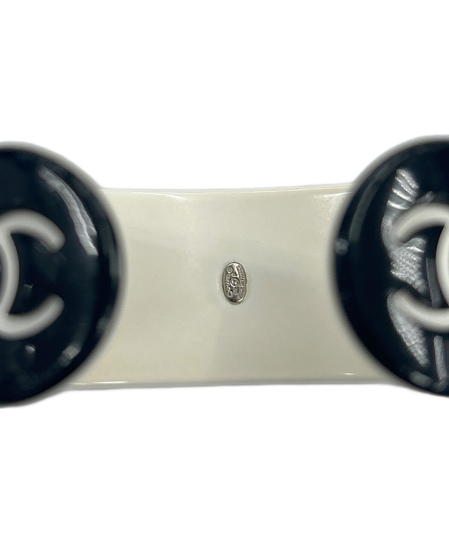 中古・古着通販】CHANEL (シャネル) バングル ブラック×ホワイト