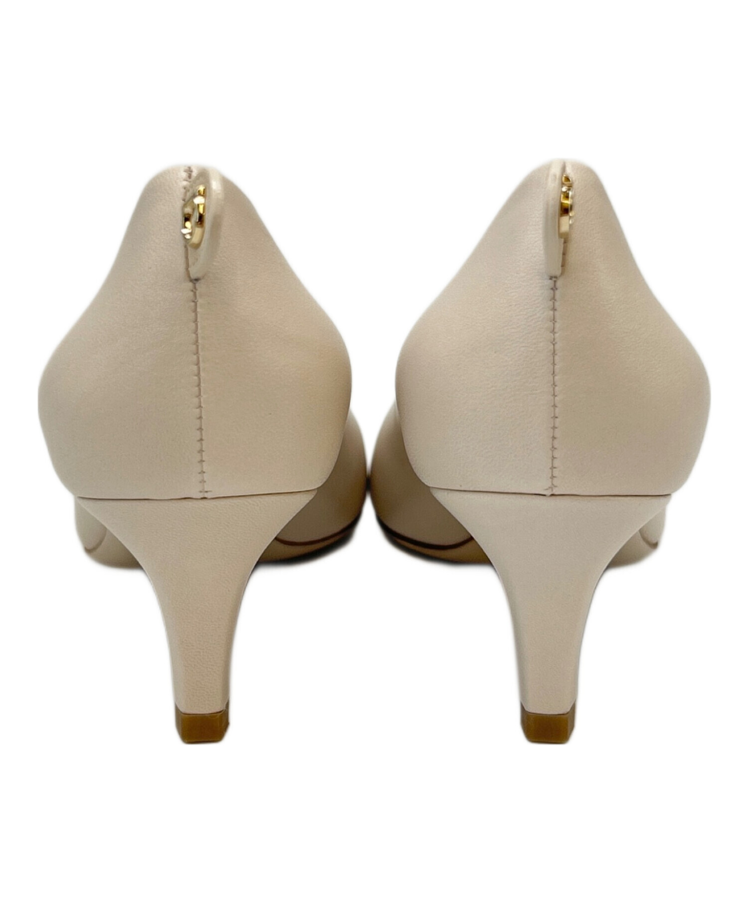 サルバトーレフェラガモ　パンプス　美品　23.0 5 1/2 ベージュ 楽天市場】【大感謝祭セール☆29％OFFクーポン】サルヴァトーレ