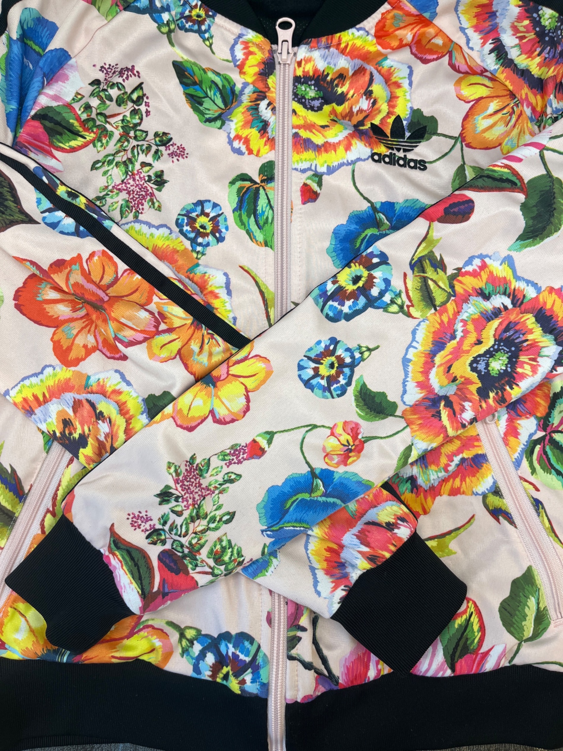 中古・古着通販】adidas (アディダス) adidas トラックジャケット 花柄