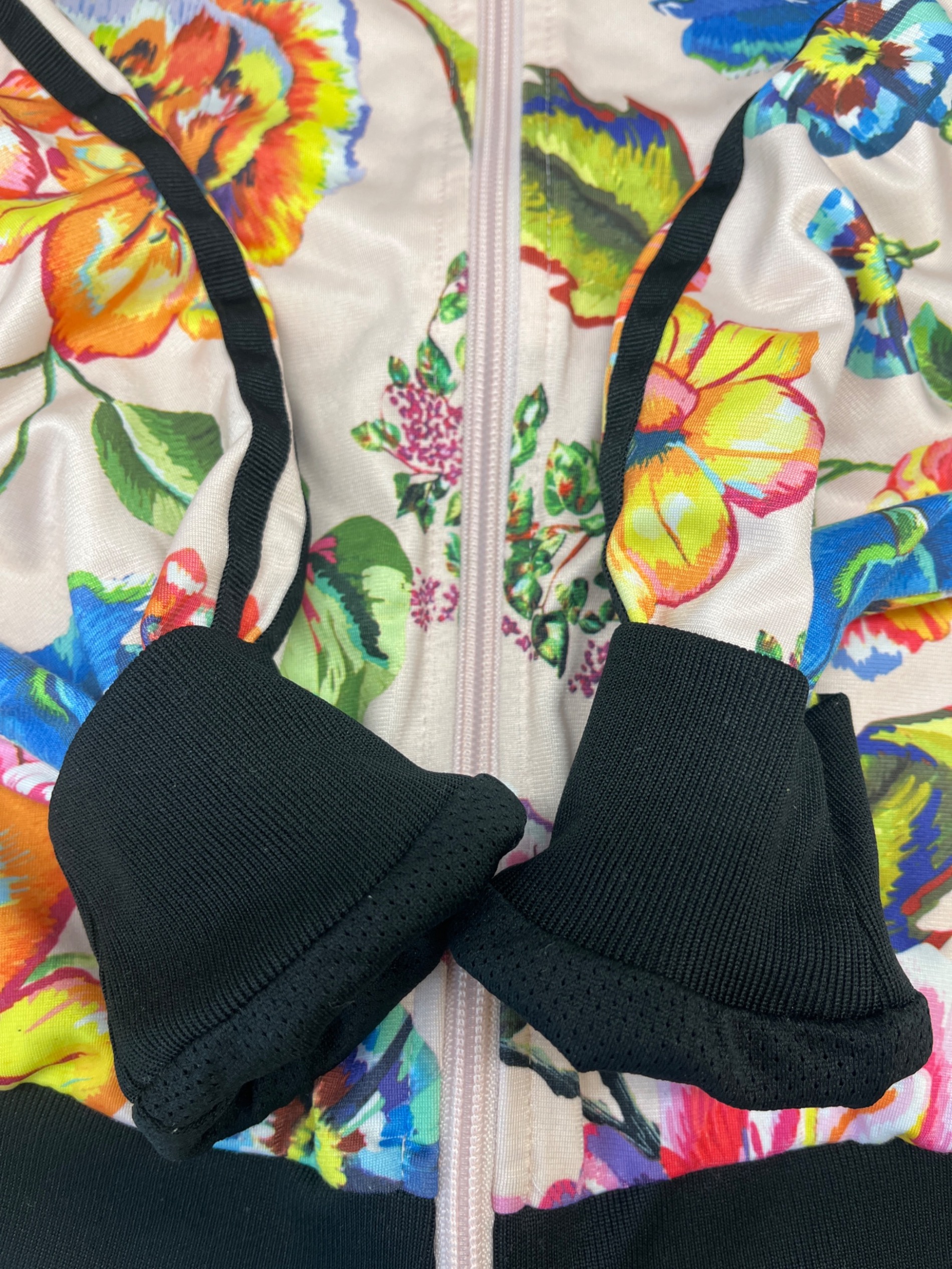 中古・古着通販】adidas (アディダス) adidas トラックジャケット 花柄
