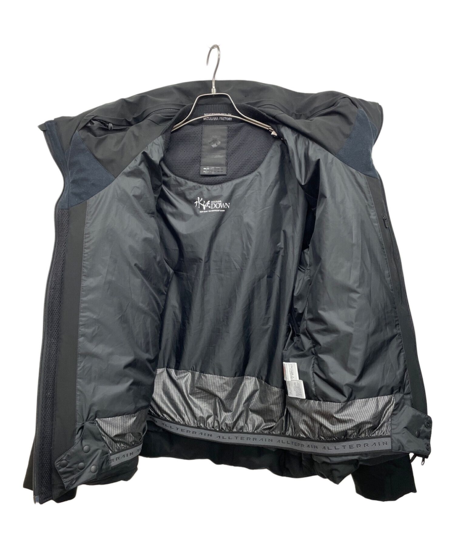 中古・古着通販】DESCENTE (デサント) 水沢ダウン ブラック サイズ:M