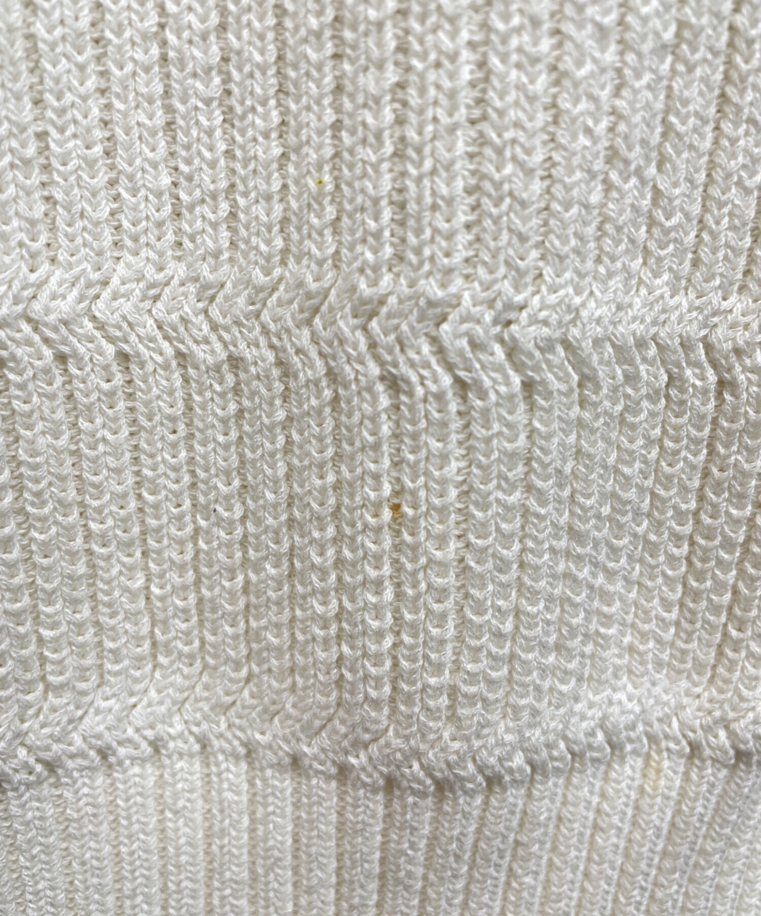 中古・古着通販】FRED PERRY (フレッドペリー) ニットベスト ホワイト 