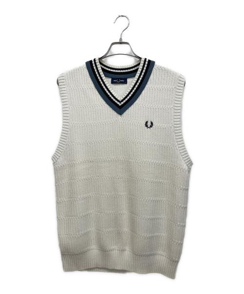 FRED PERRY コットン100％ベスト 中古・古着通販】FRED PERRY (フレッドペリー) ニットベスト ホワイト