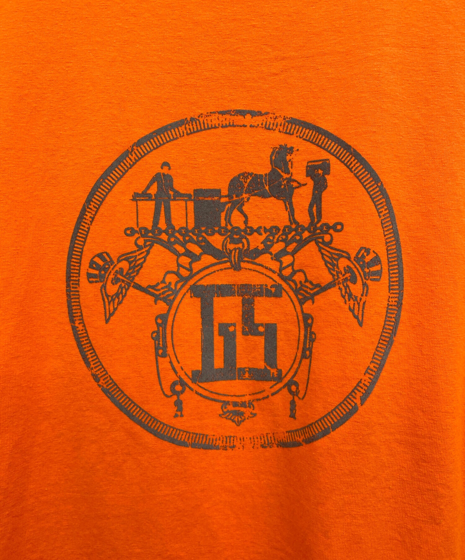 中古・古着通販】gdss (ジーディーエスエス) エンブレムTシャツ 