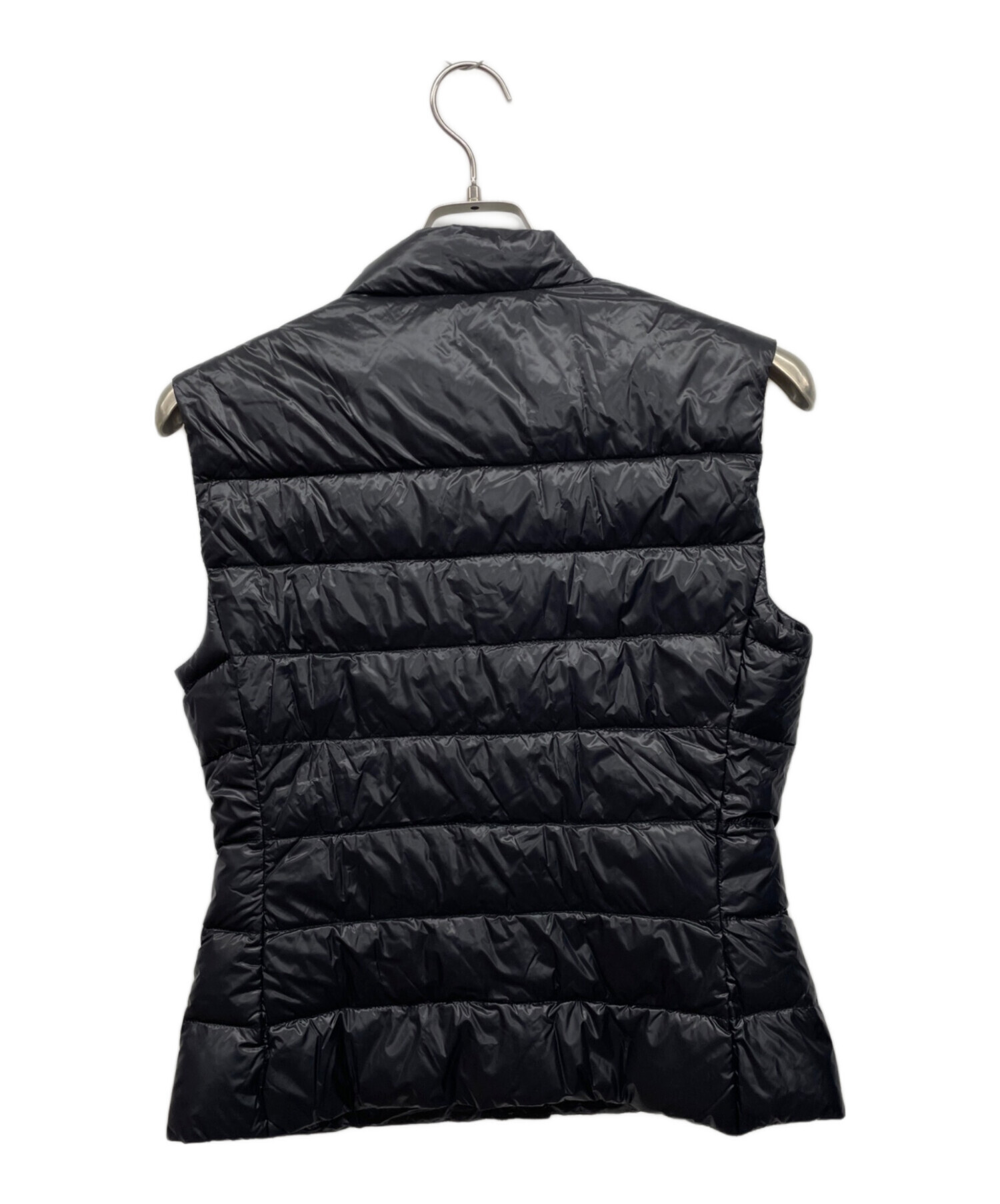 中古・古着通販】PRADA (プラダ) ダウンベスト ブラック サイズ 中古・古着通販】PRADA (プラダ) ダウンベスト ブラック サイズ
