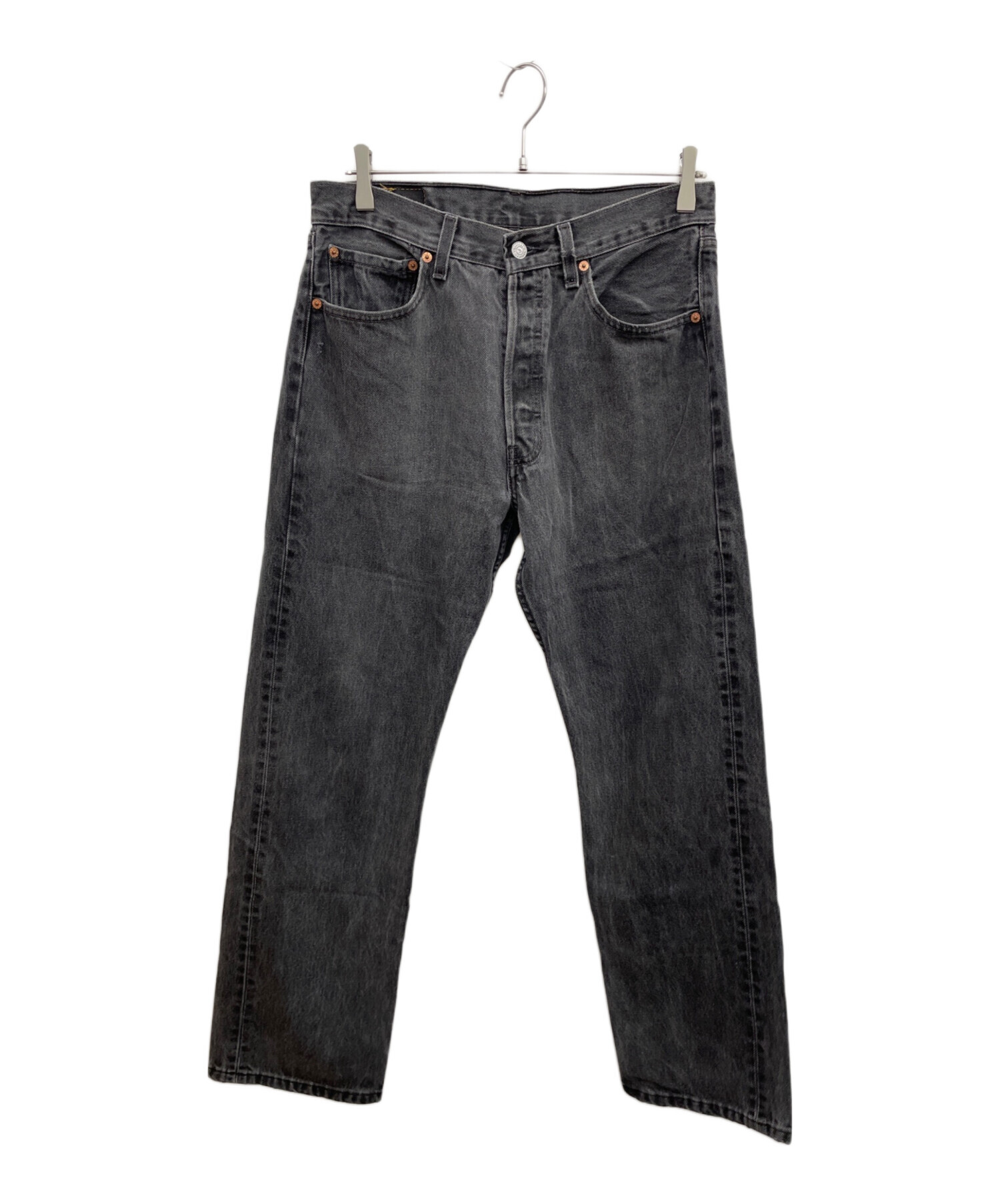 中古・古着通販】LEVI'S (リーバイス) デニムパンツ グレー サイズ:W32