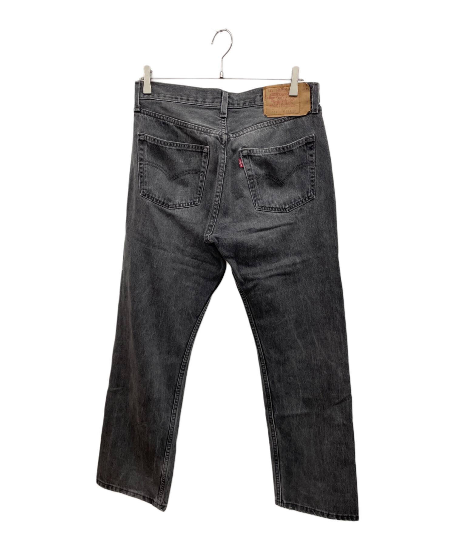 中古・古着通販】LEVI'S (リーバイス) デニムパンツ グレー サイズ:W32