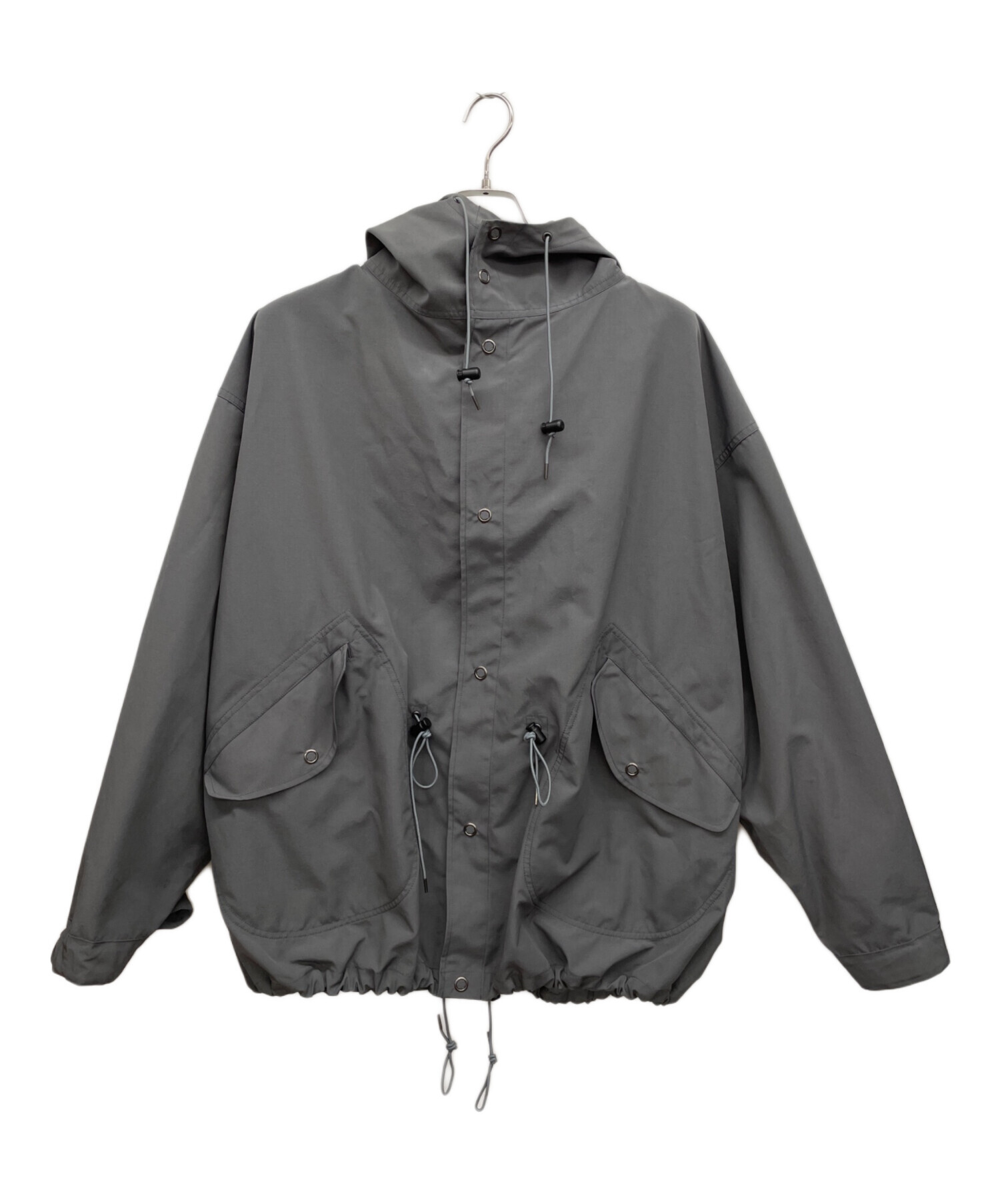 中古・古着通販】MARKA (マーカ) マウンテンパーカー グレー サイズ:1 中古・古着通販】MARKA (マーカ) マウンテンパーカー グレー サイズ:1