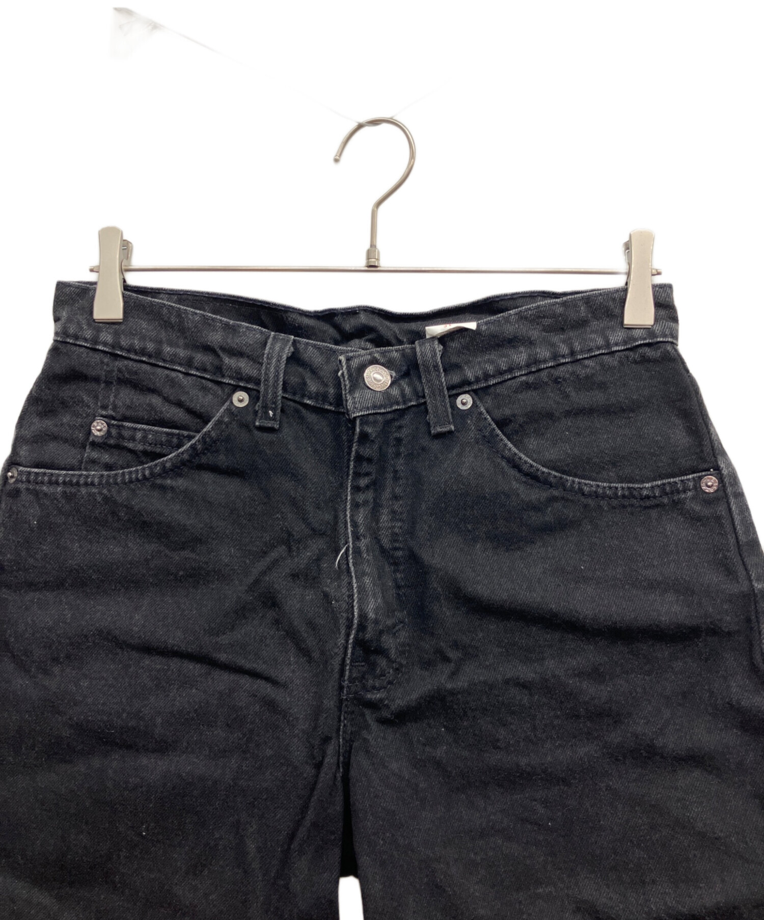 00s USA古着 Levi's ブラック デニムショーツ 31 vintage 中古・古着通販】LEVI'S (リーバイス) ブラックデニムショーツ