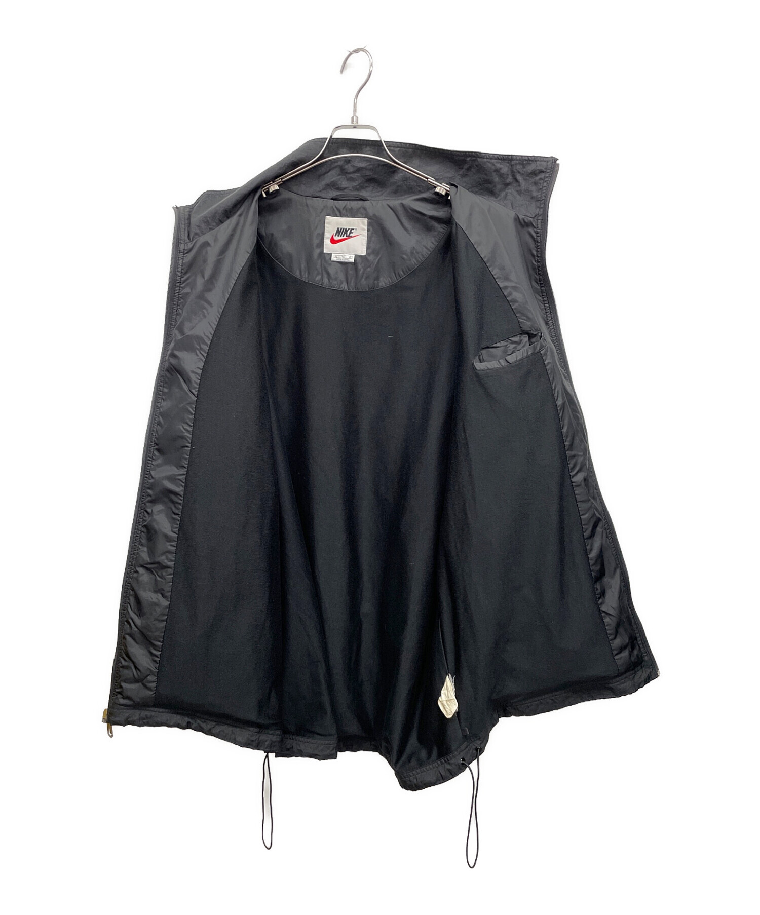 メイド イン イタリー定価￥59000ナイキESCジャケット未使用タグ付き 中古・古着通販】NIKE (ナイキ) ジャケット ブラック サイズ:XL