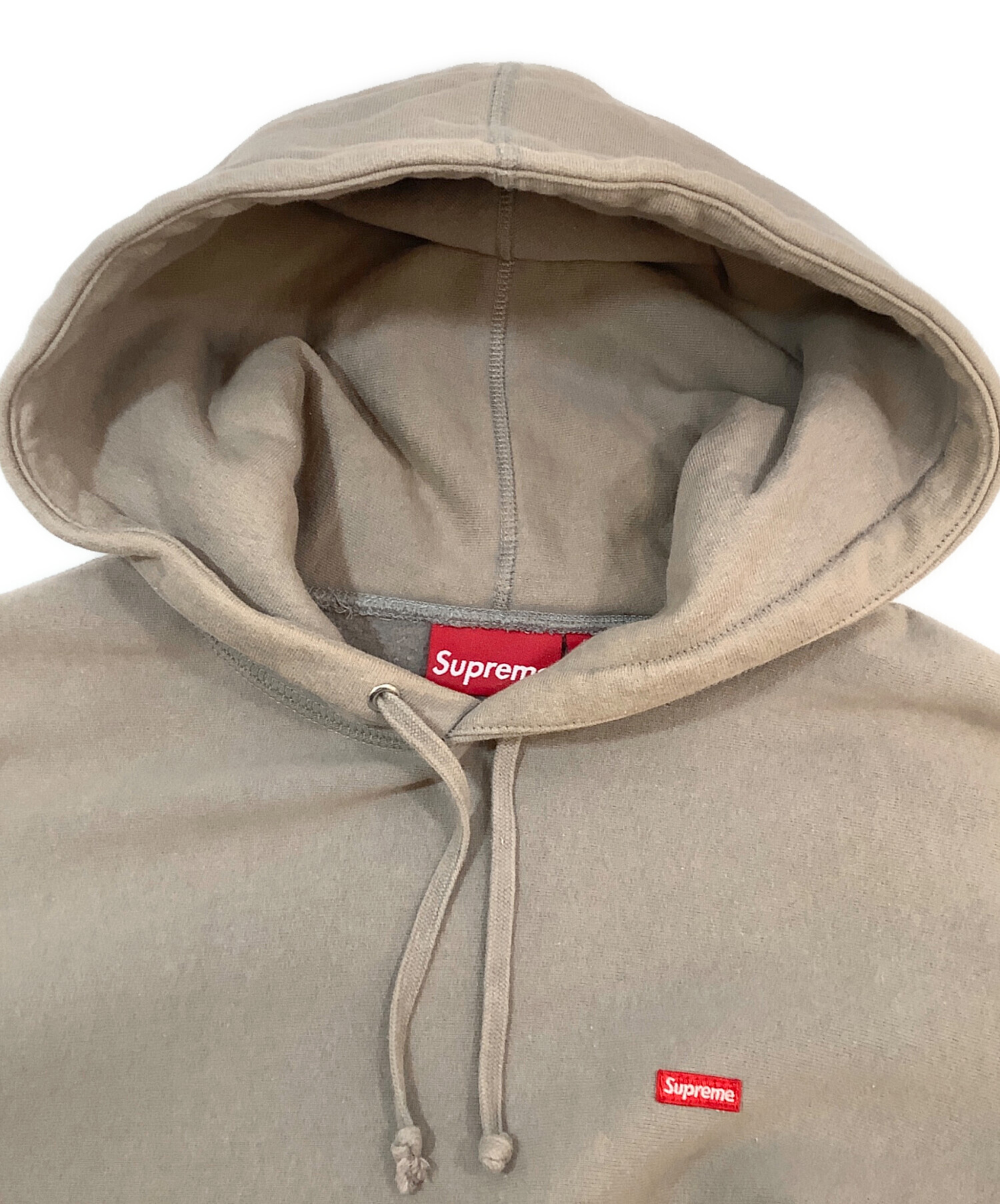 SUPREME ベージュ パーカー 中古・古着通販】SUPREME (シュプリーム) パーカー ベージュ サイズ:S